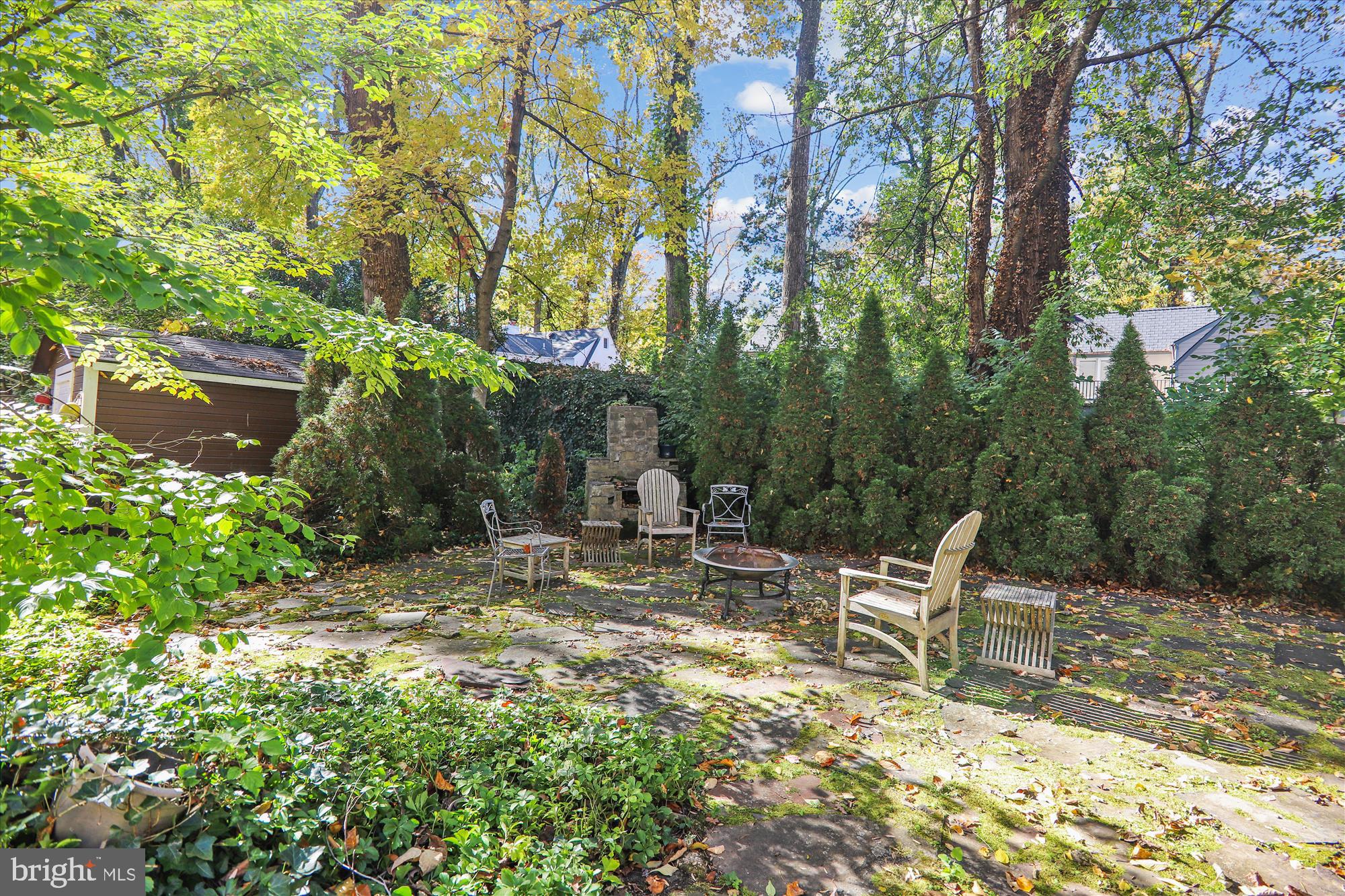 GREENWICH FOREST - Residential