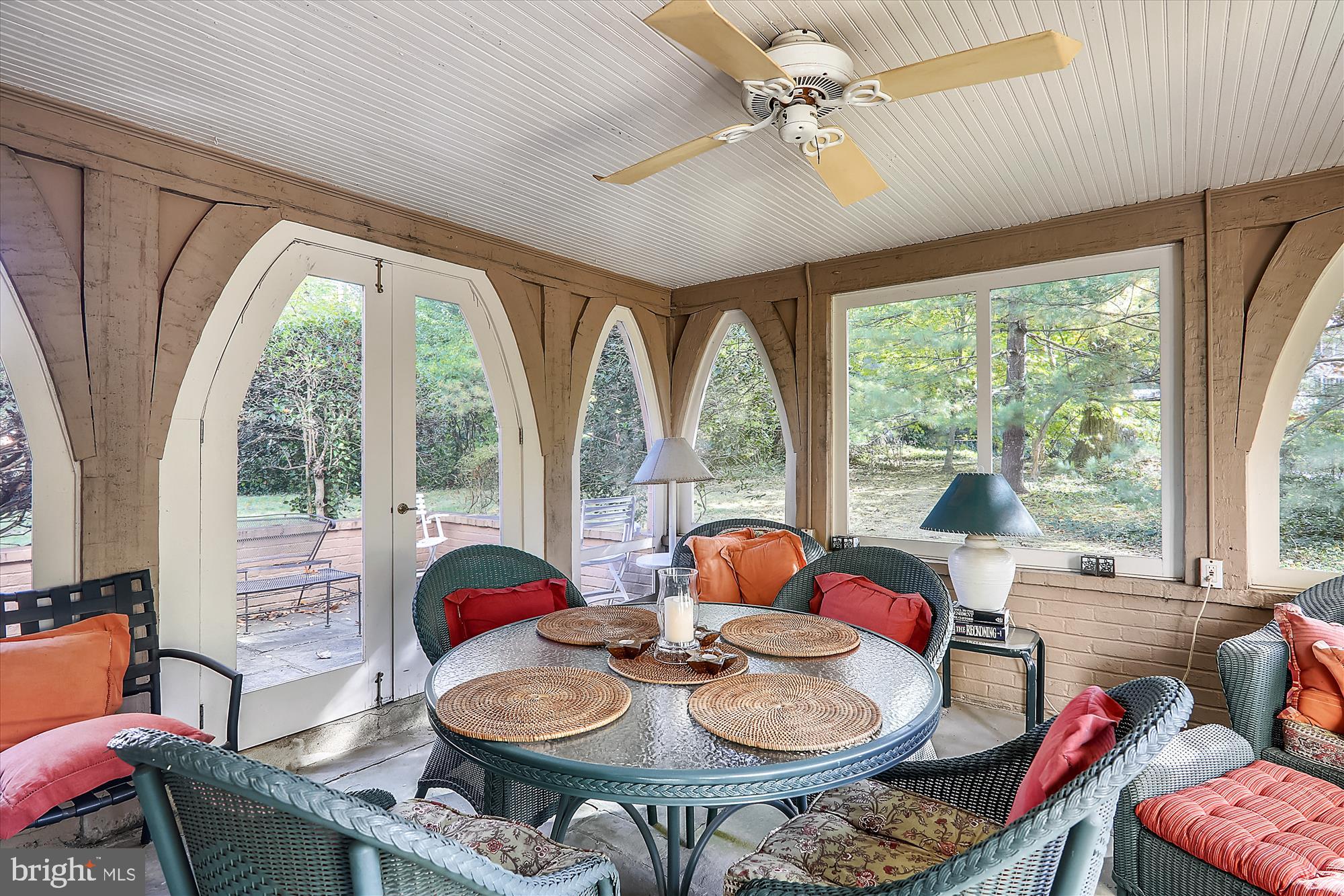 GREENWICH FOREST - Residential