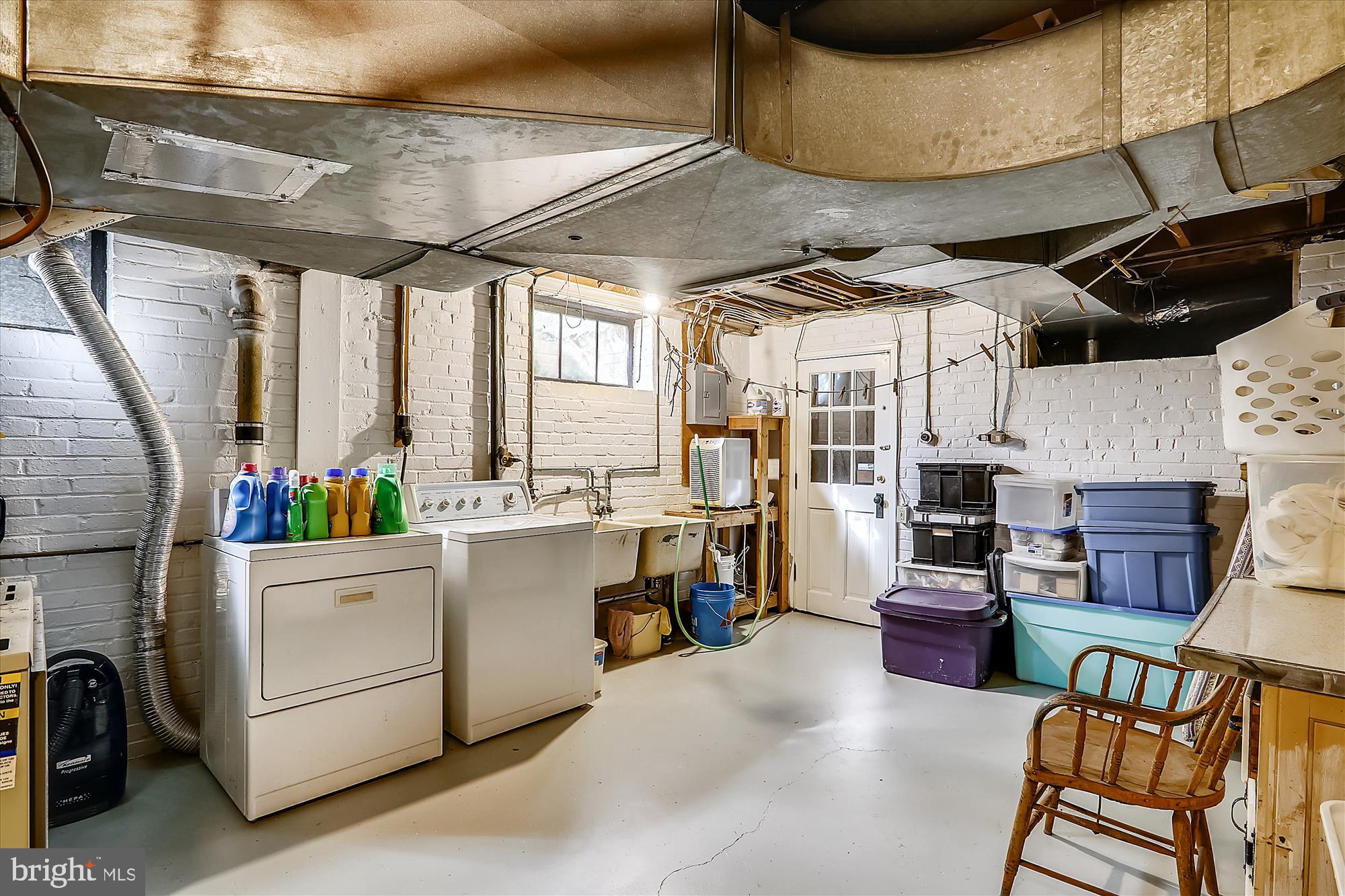 GREENWICH FOREST - Residential