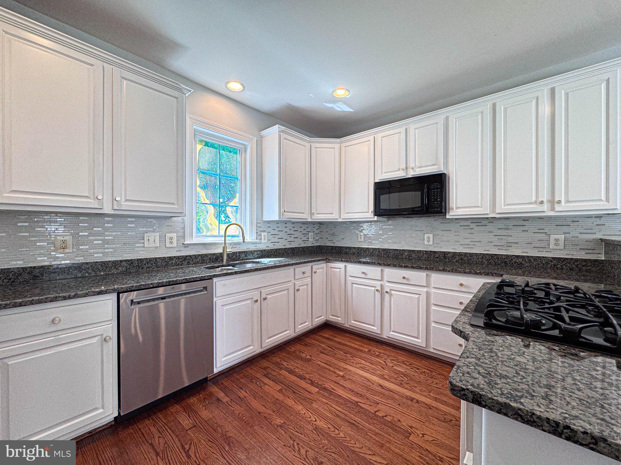 BRAMBLETON - Residential