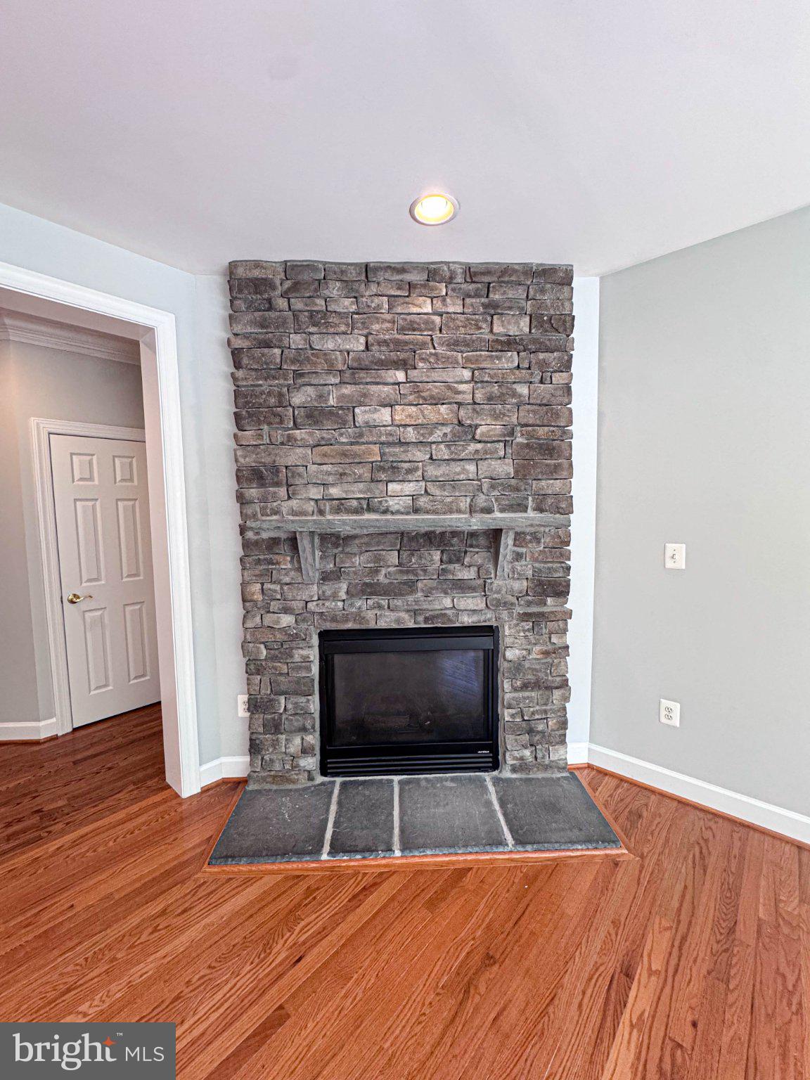 BRAMBLETON - Residential