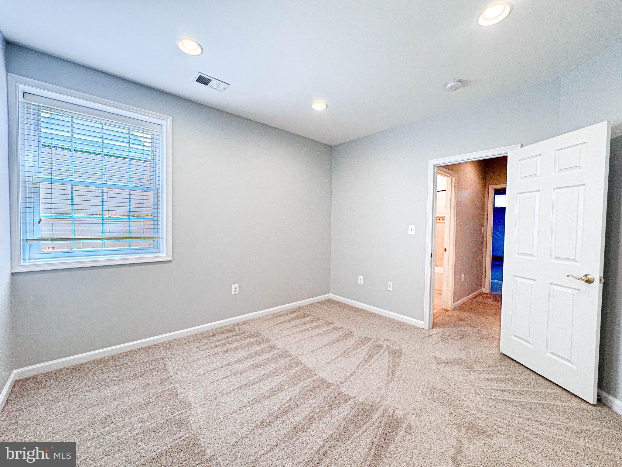 BRAMBLETON - Residential