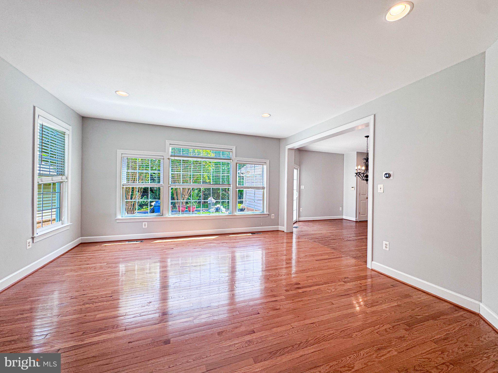 BRAMBLETON - Residential