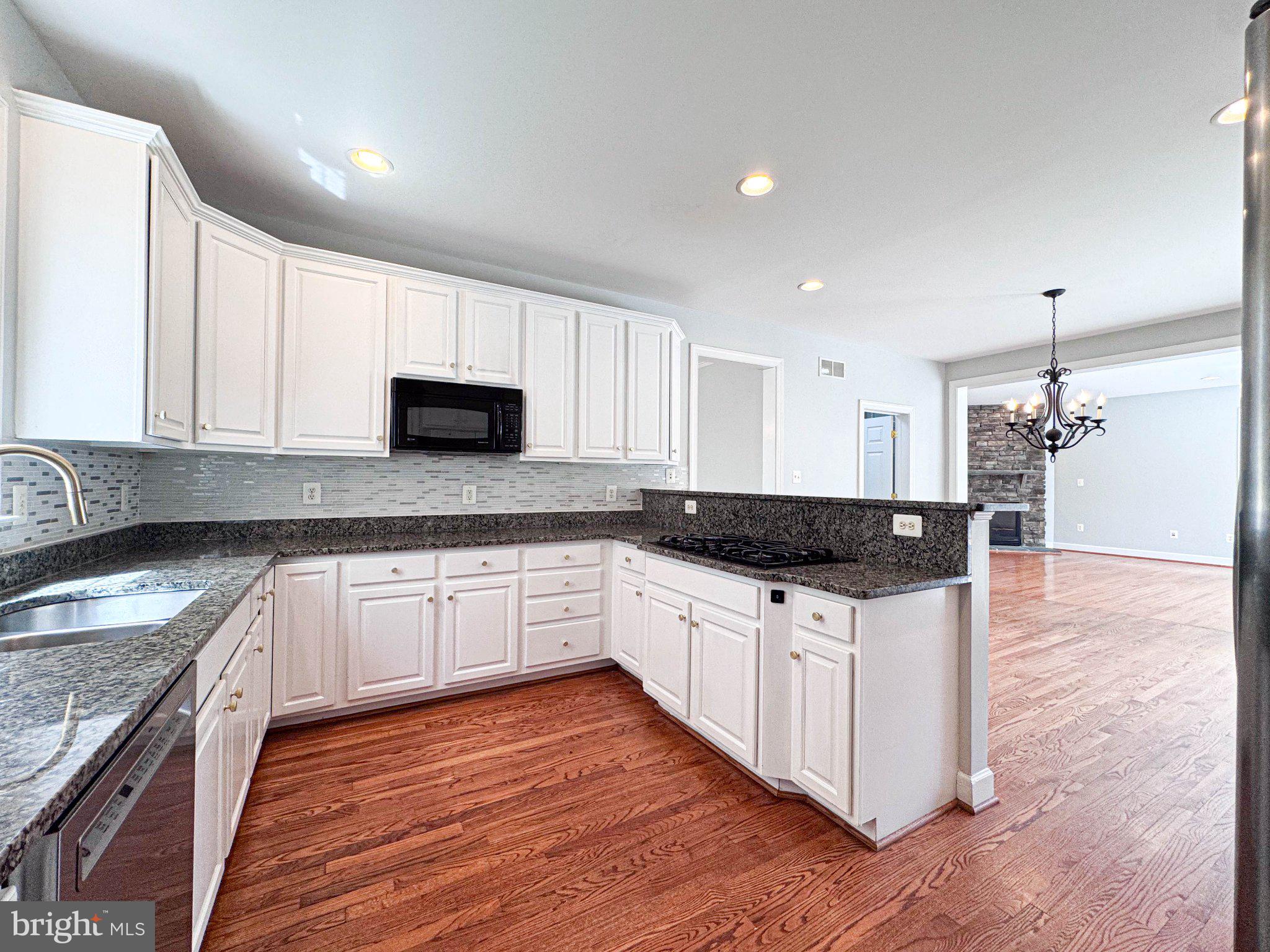 BRAMBLETON - Residential