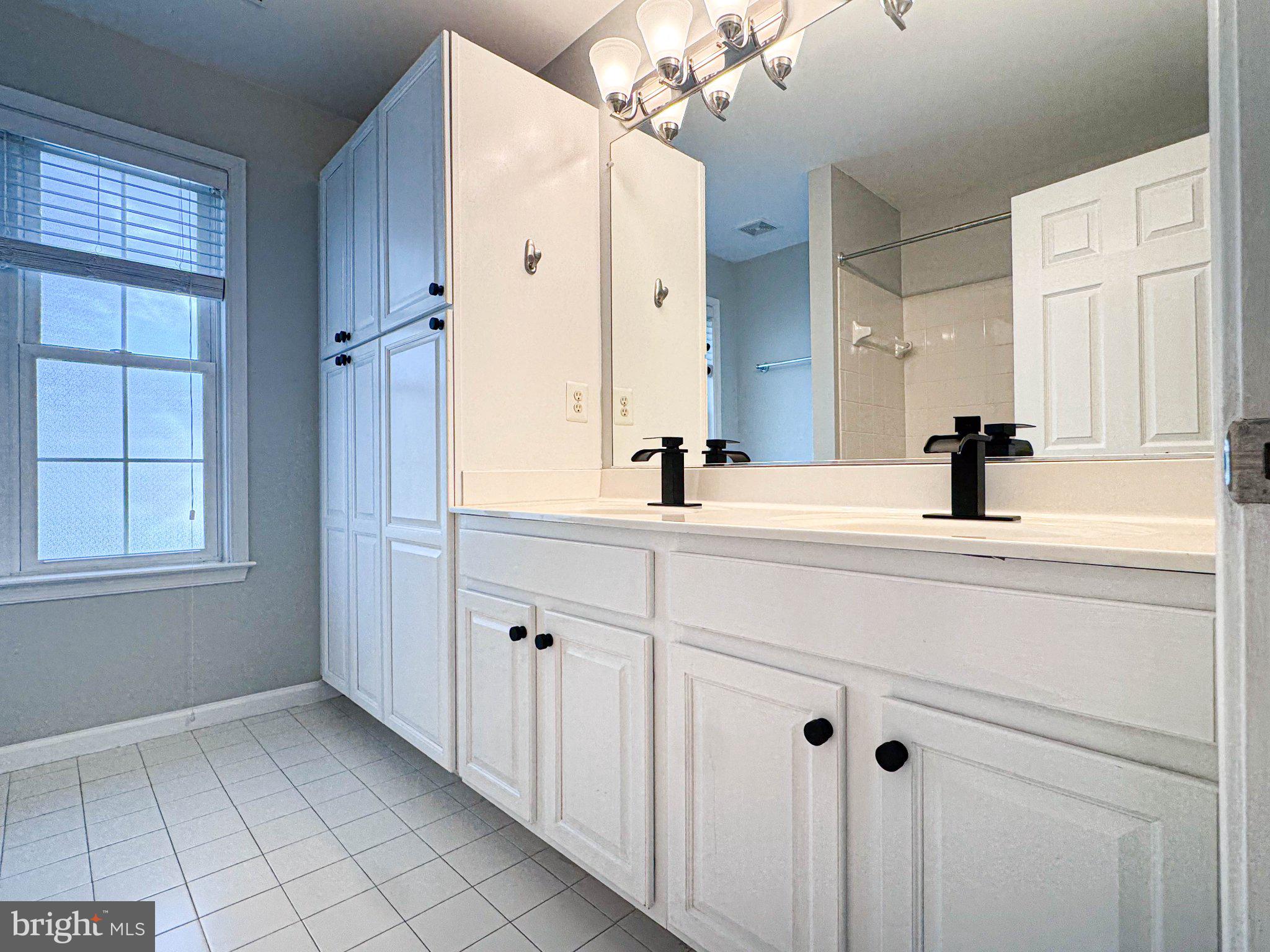 BRAMBLETON - Residential