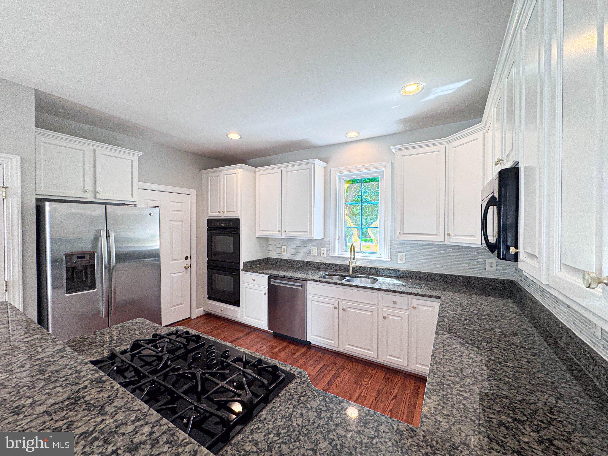 BRAMBLETON - Residential