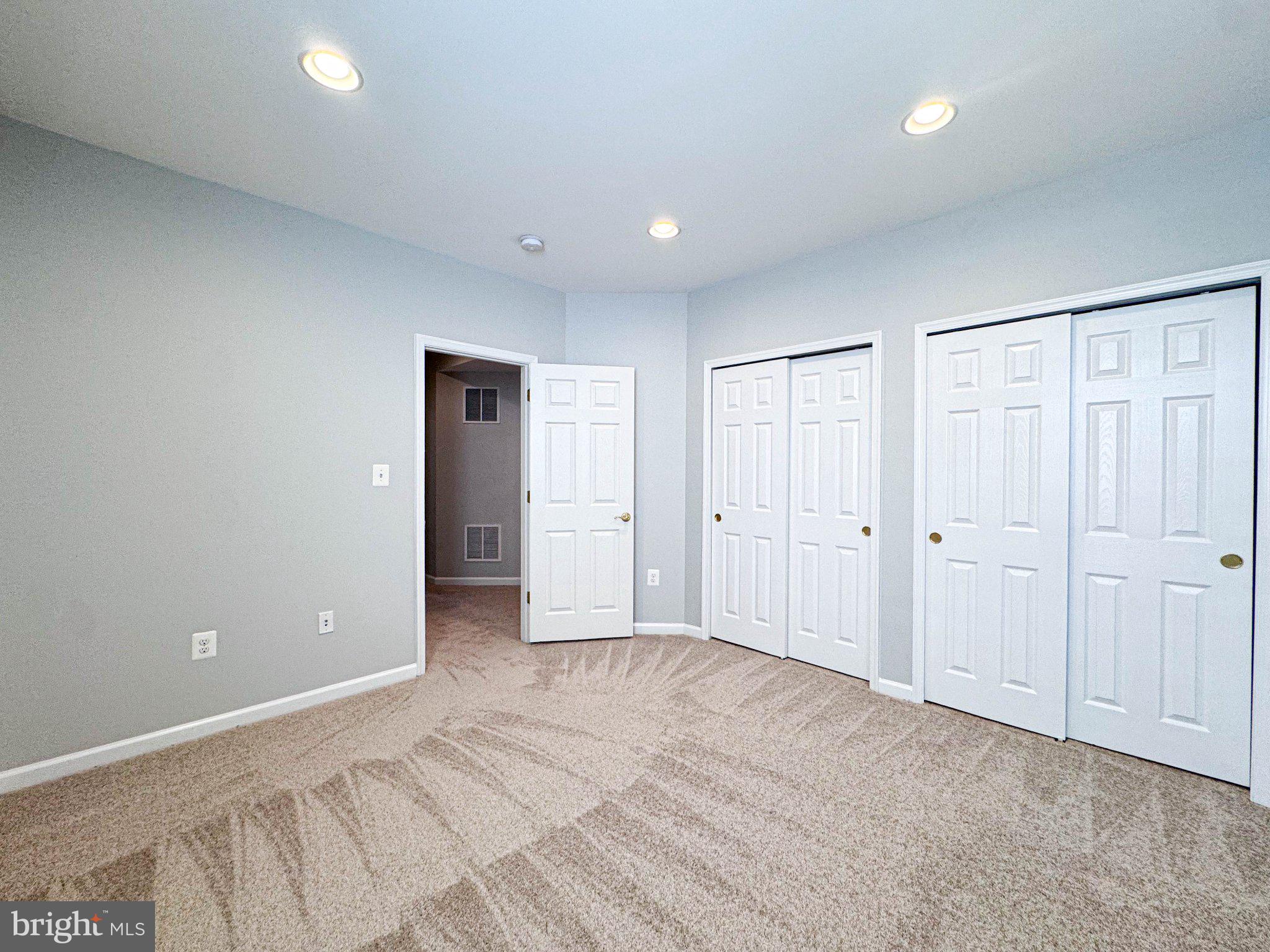 BRAMBLETON - Residential