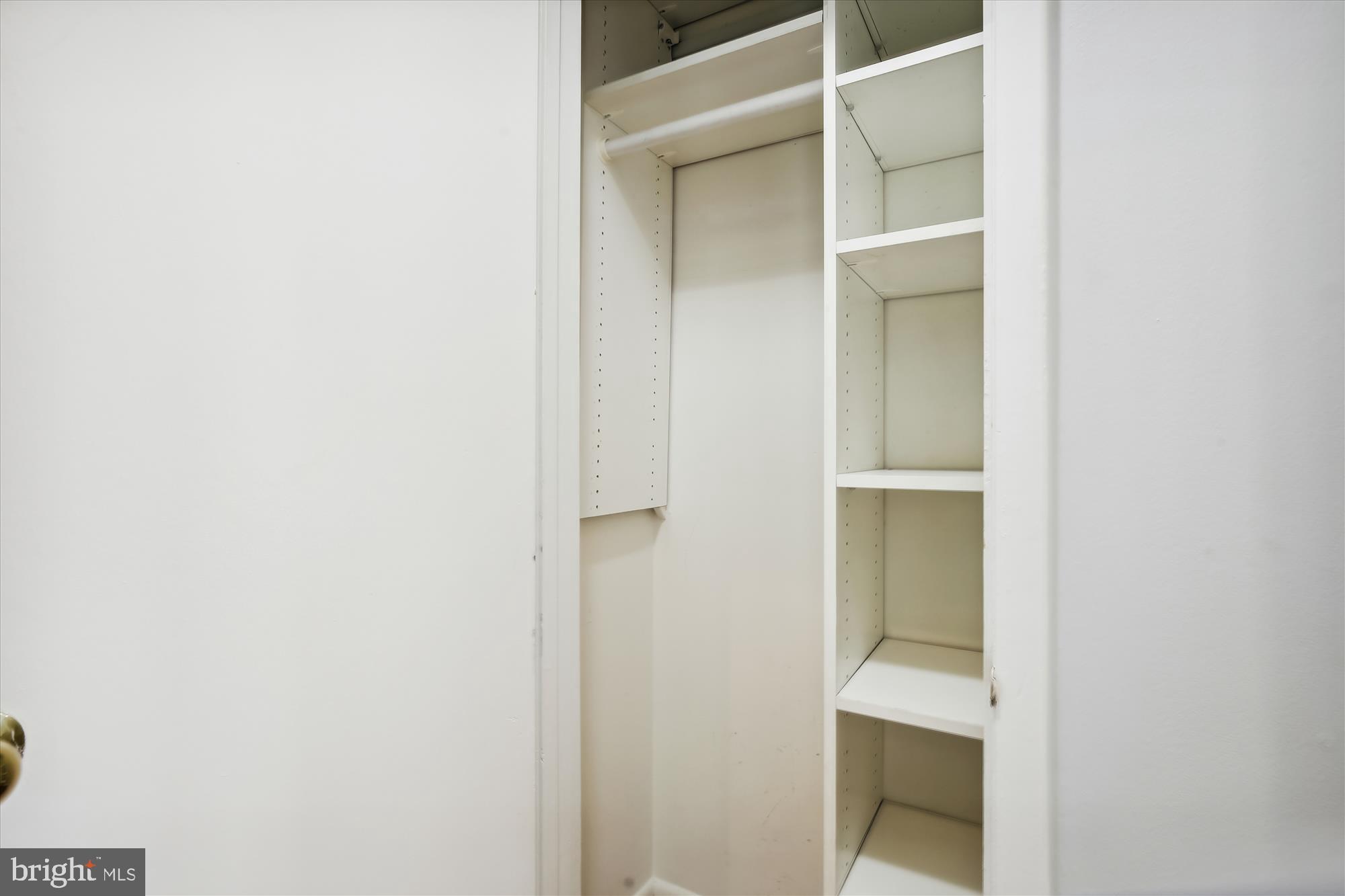 THE ARLINGTON - Residential