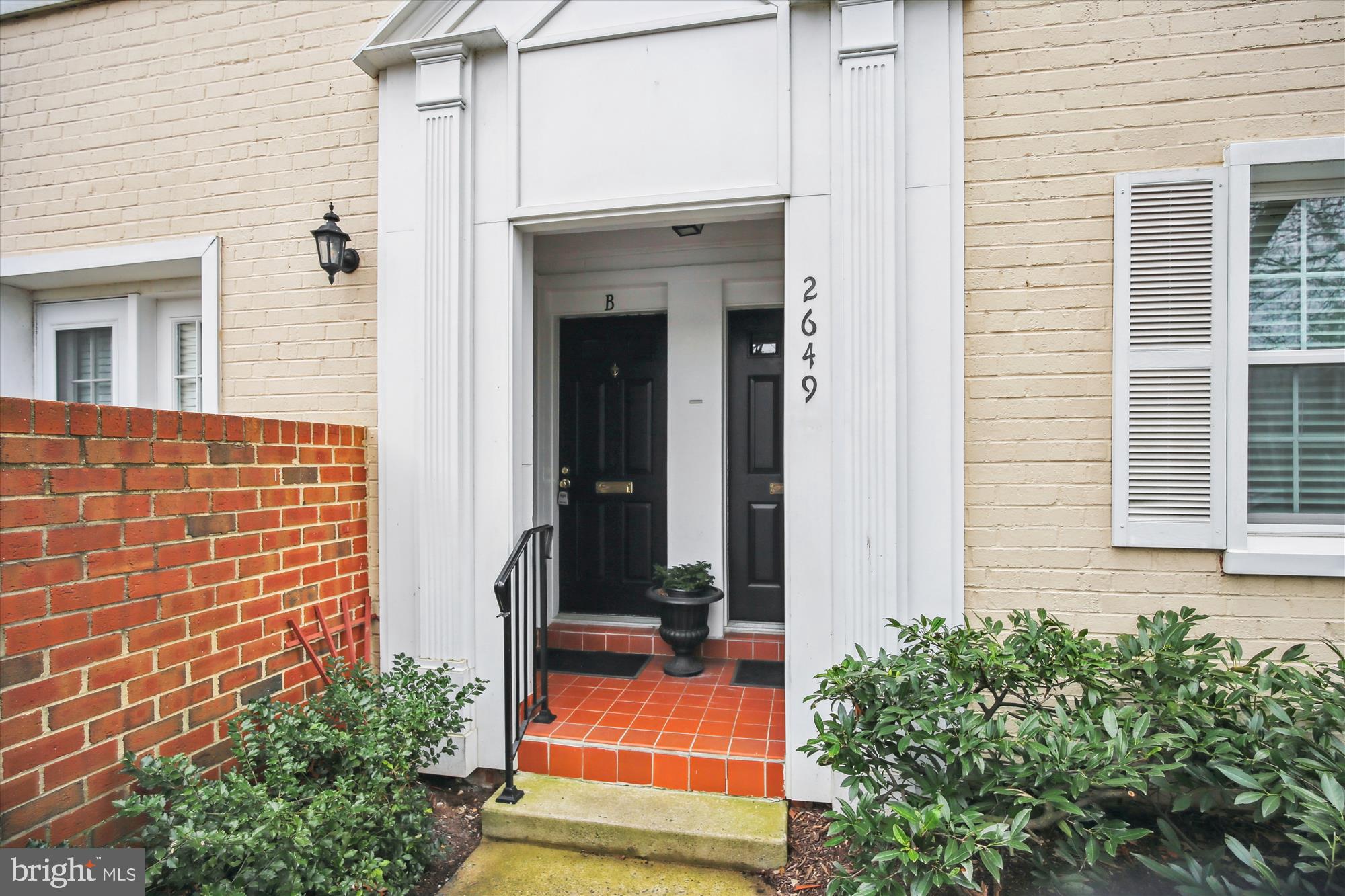 THE ARLINGTON - Residential