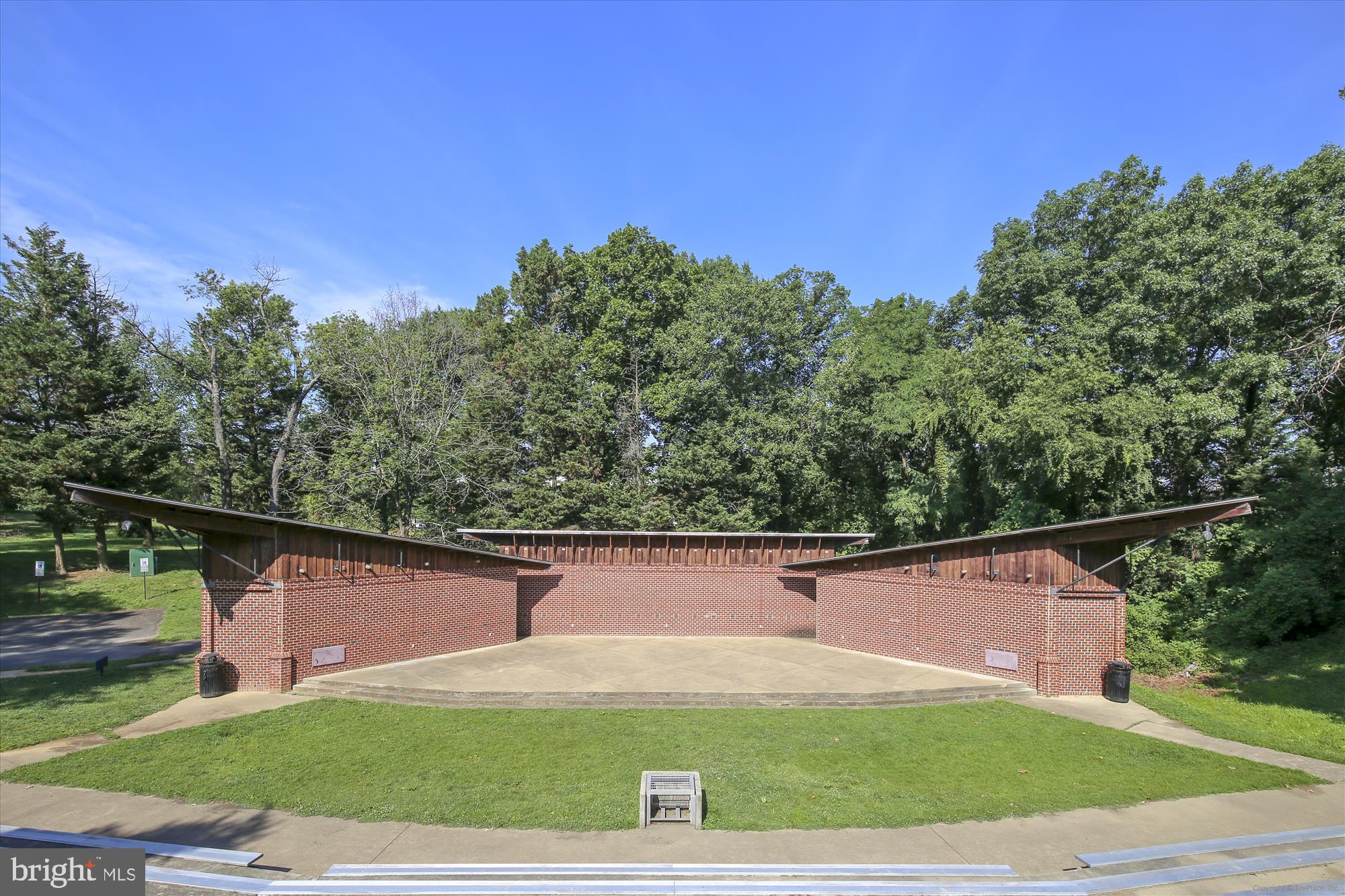 THE ARLINGTON - Residential