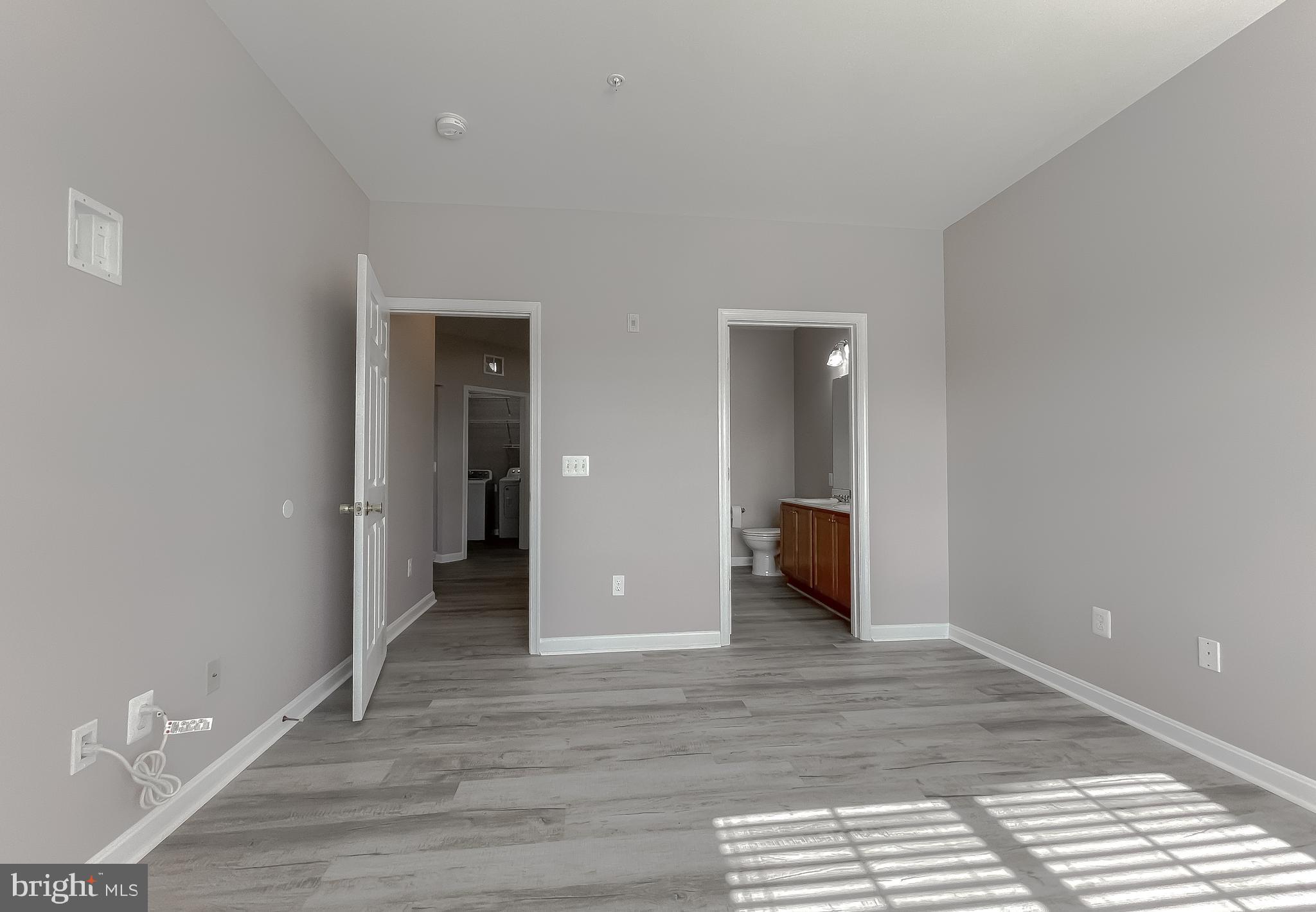 THE RESIDENCES OF WILDEWOOD - Residential Lease