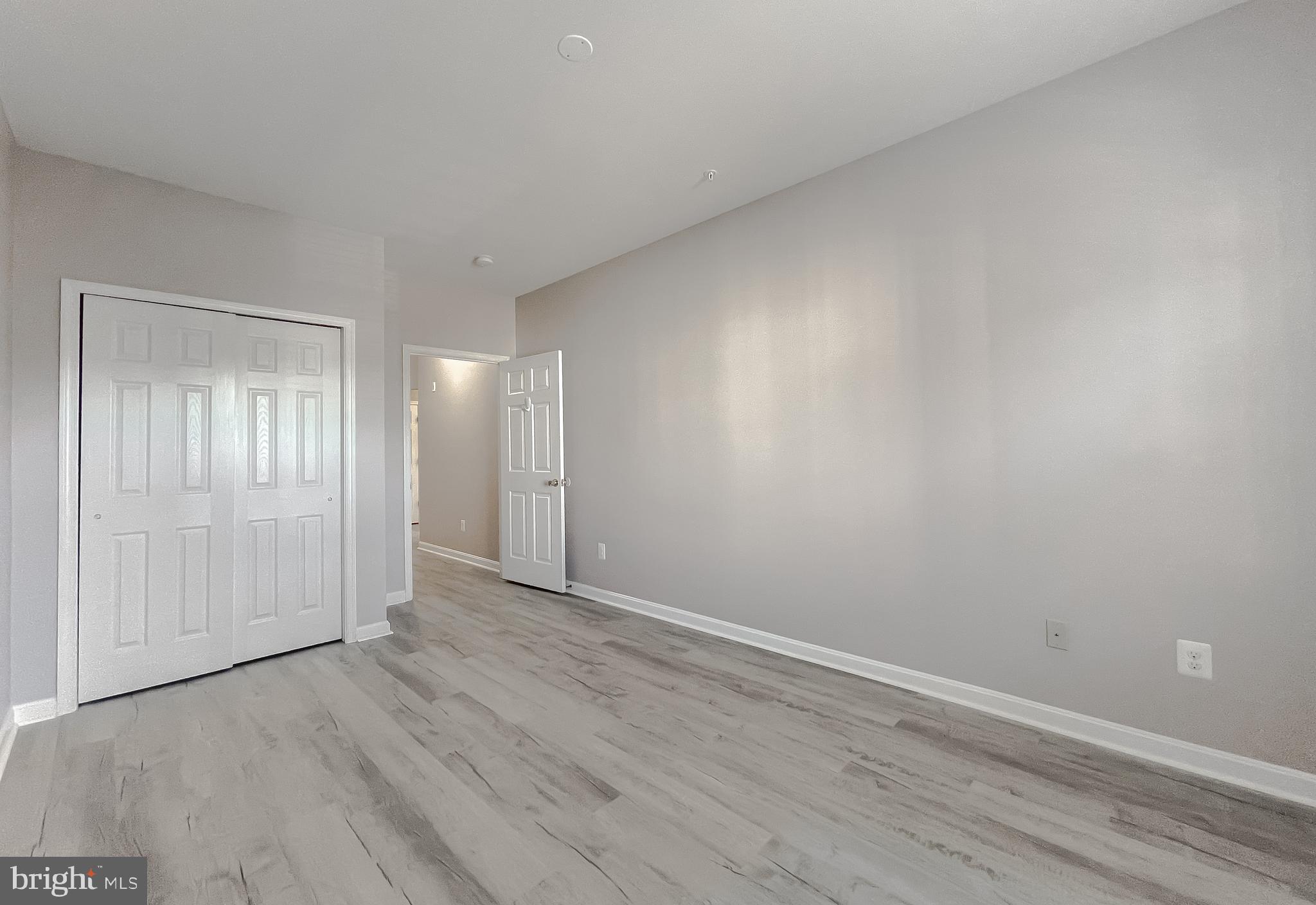 THE RESIDENCES OF WILDEWOOD - Residential Lease