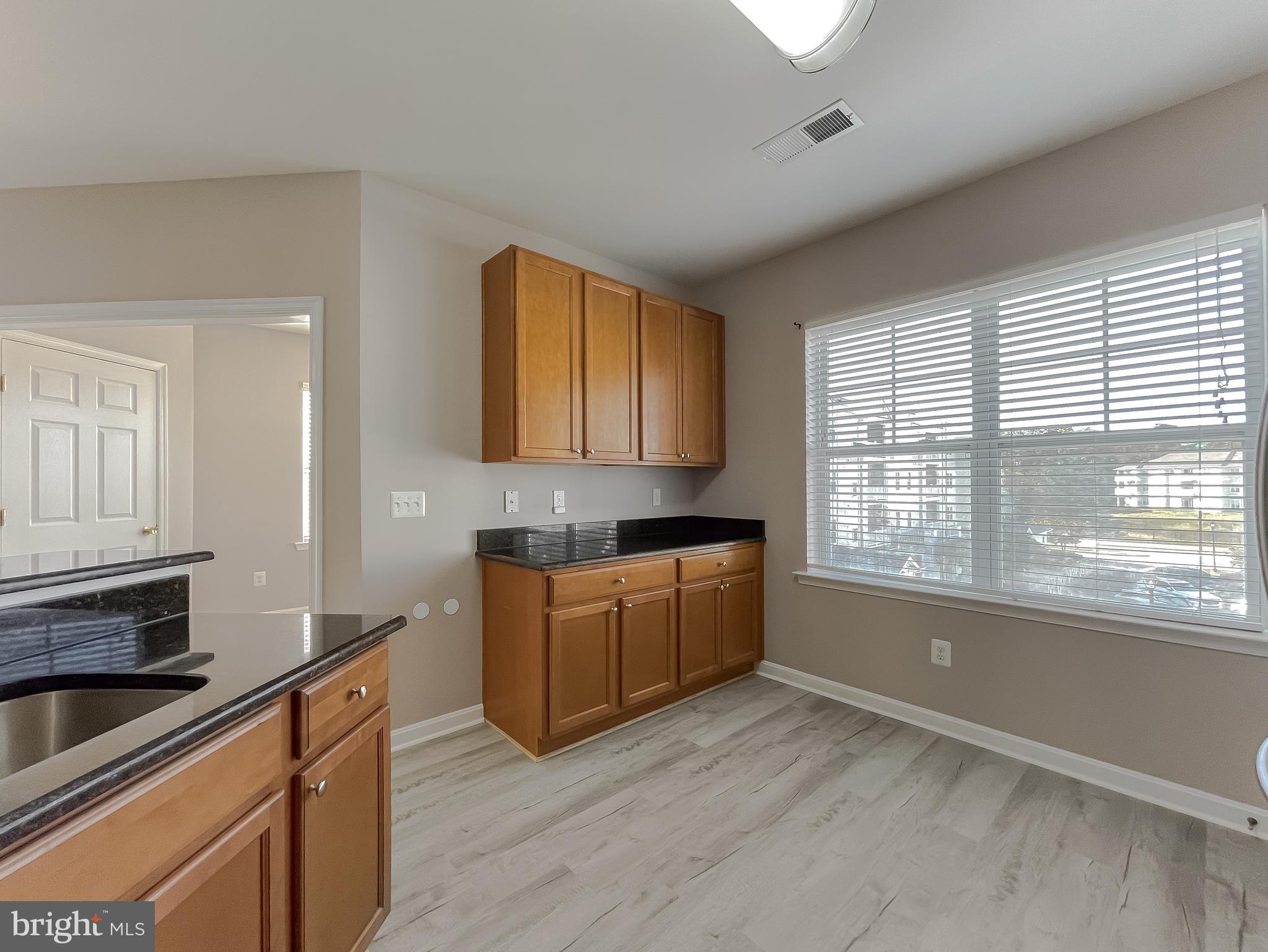 THE RESIDENCES OF WILDEWOOD - Residential Lease