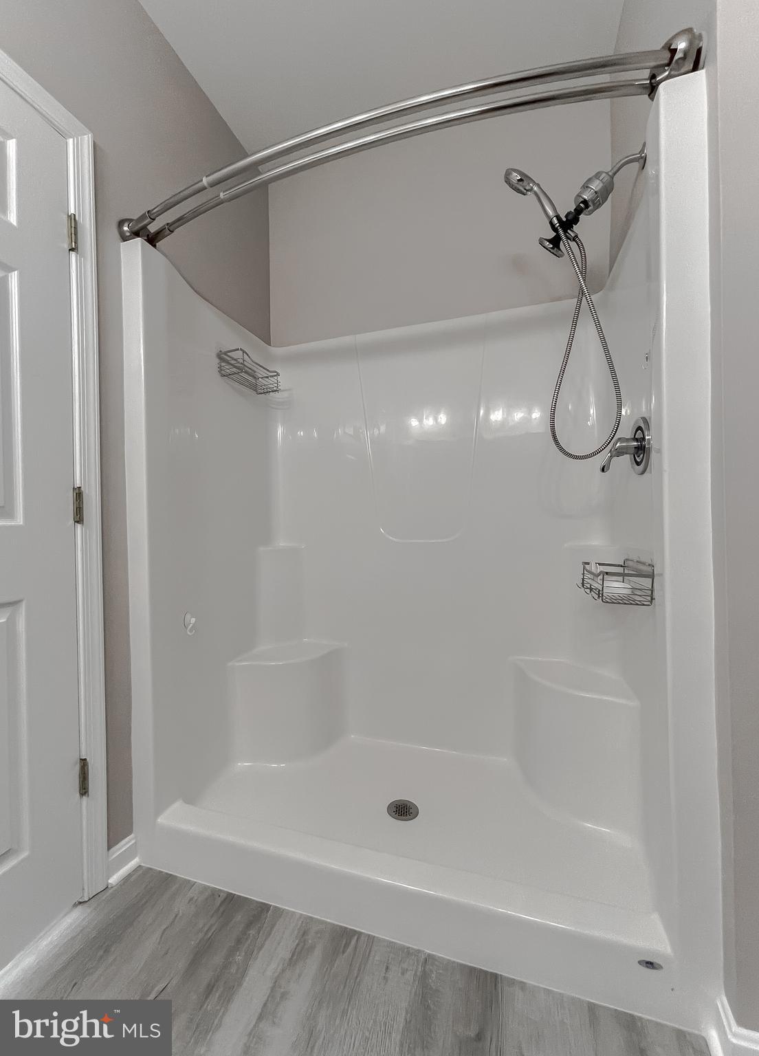 THE RESIDENCES OF WILDEWOOD - Residential Lease