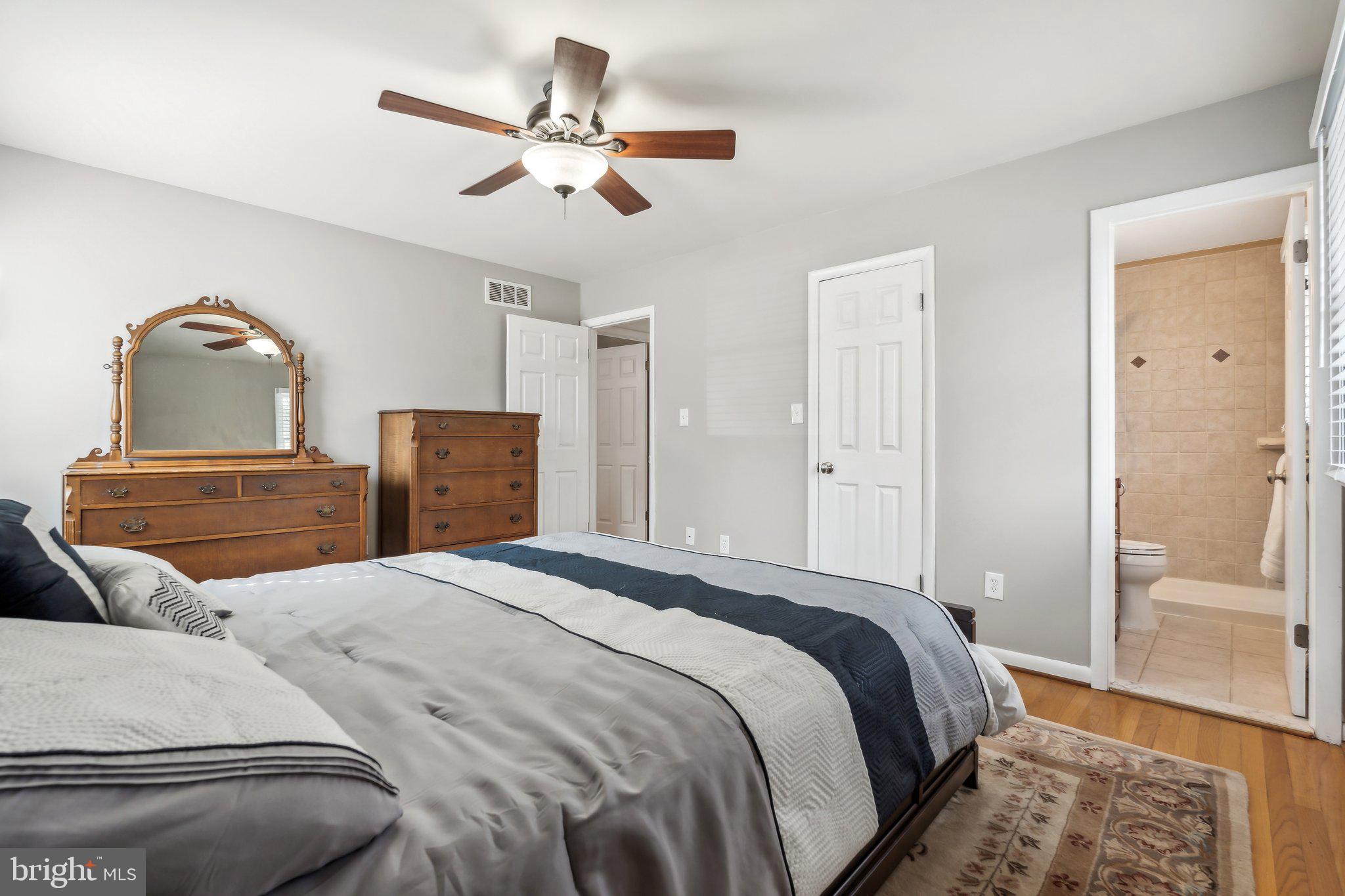 MOUNT HEBRON - Residential