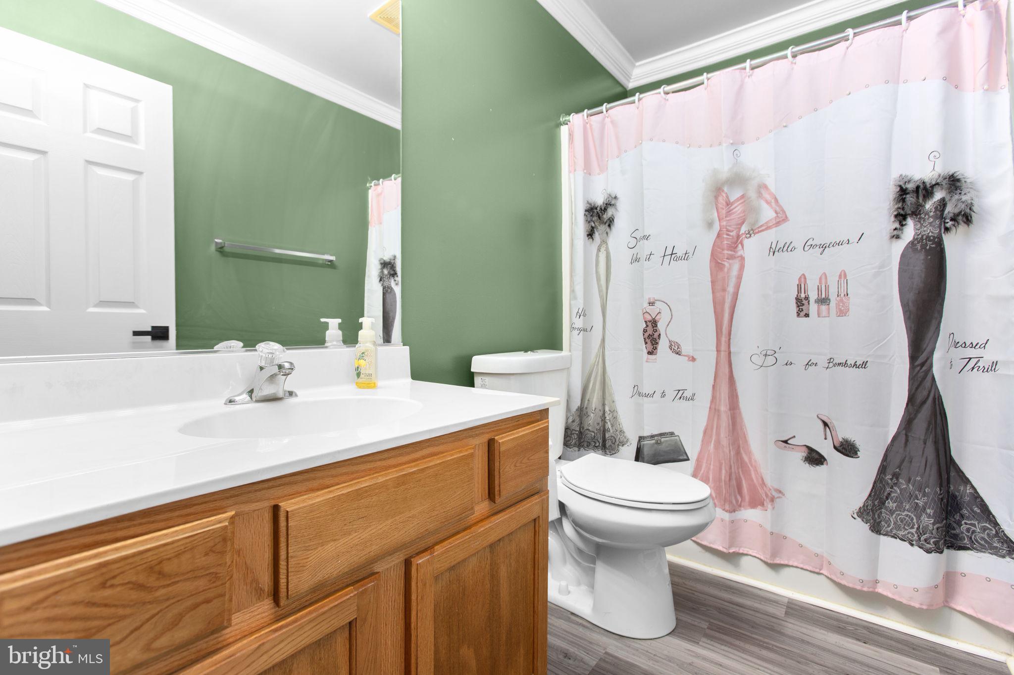 STONEYBROOKE - Residential