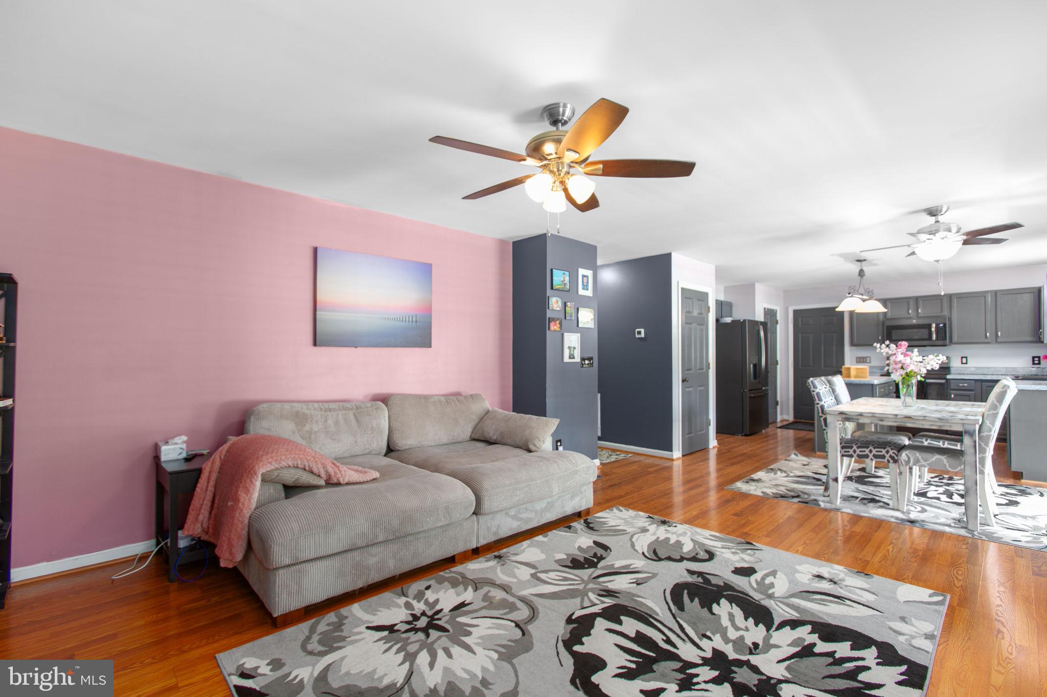 STONEYBROOKE - Residential