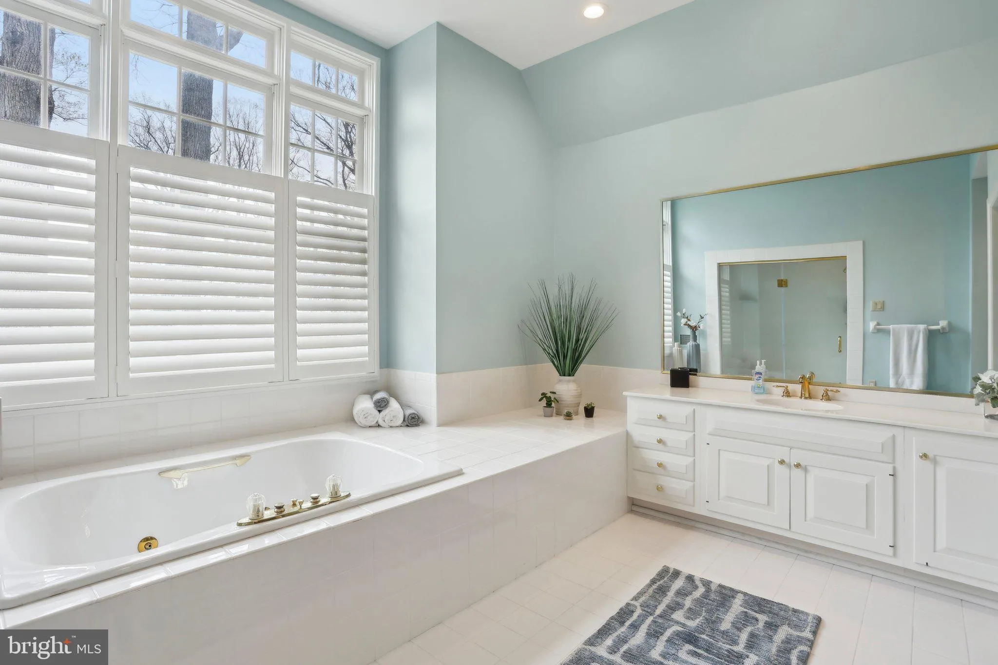 Malvern, Pennsylvania 19355, United States, 5 Bedrooms Bedrooms, ,4 BathroomsBathrooms,Residential,Active,103465