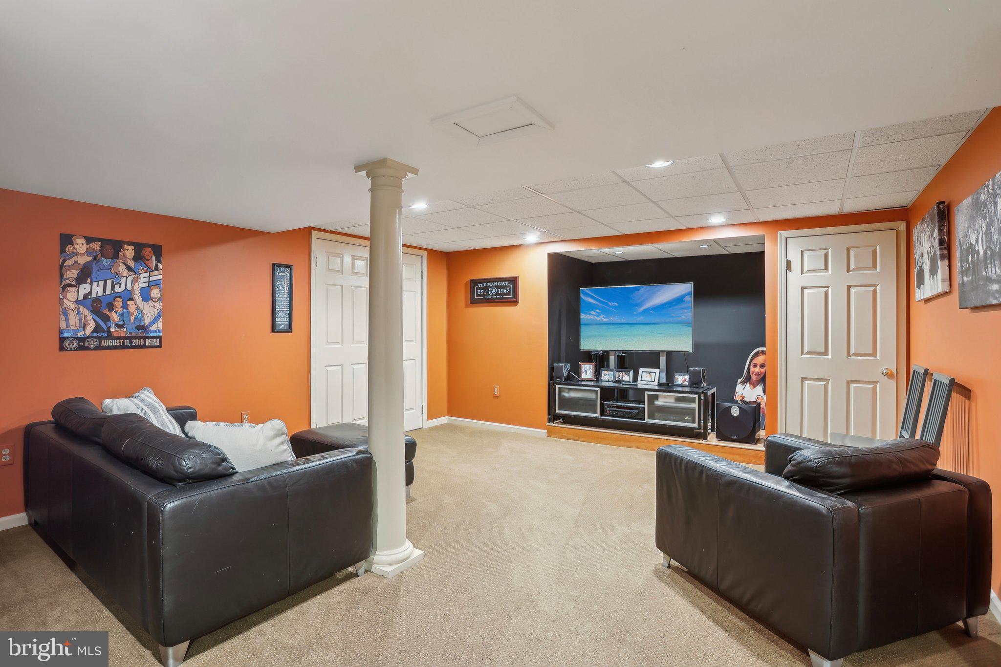 BRAMPTON CHASE - Residential