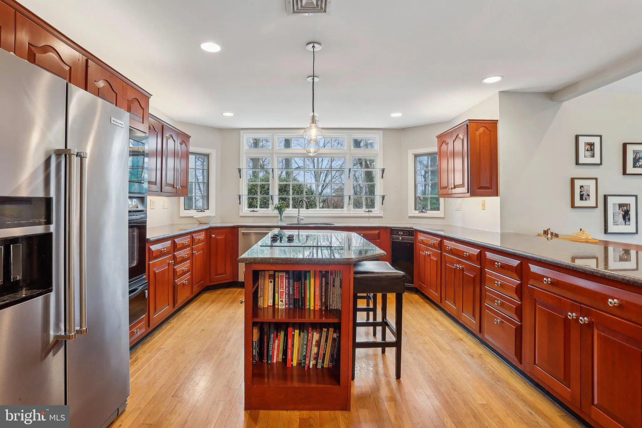 Malvern, Pennsylvania 19355, United States, 5 Bedrooms Bedrooms, ,4 BathroomsBathrooms,Residential,Active,103465