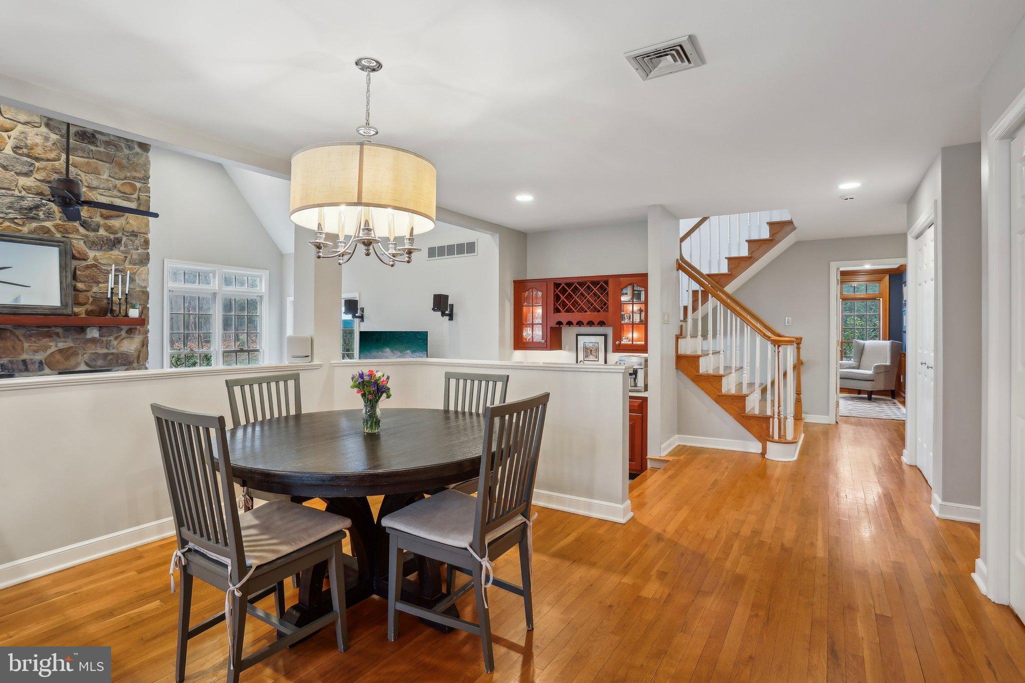 BRAMPTON CHASE - Residential