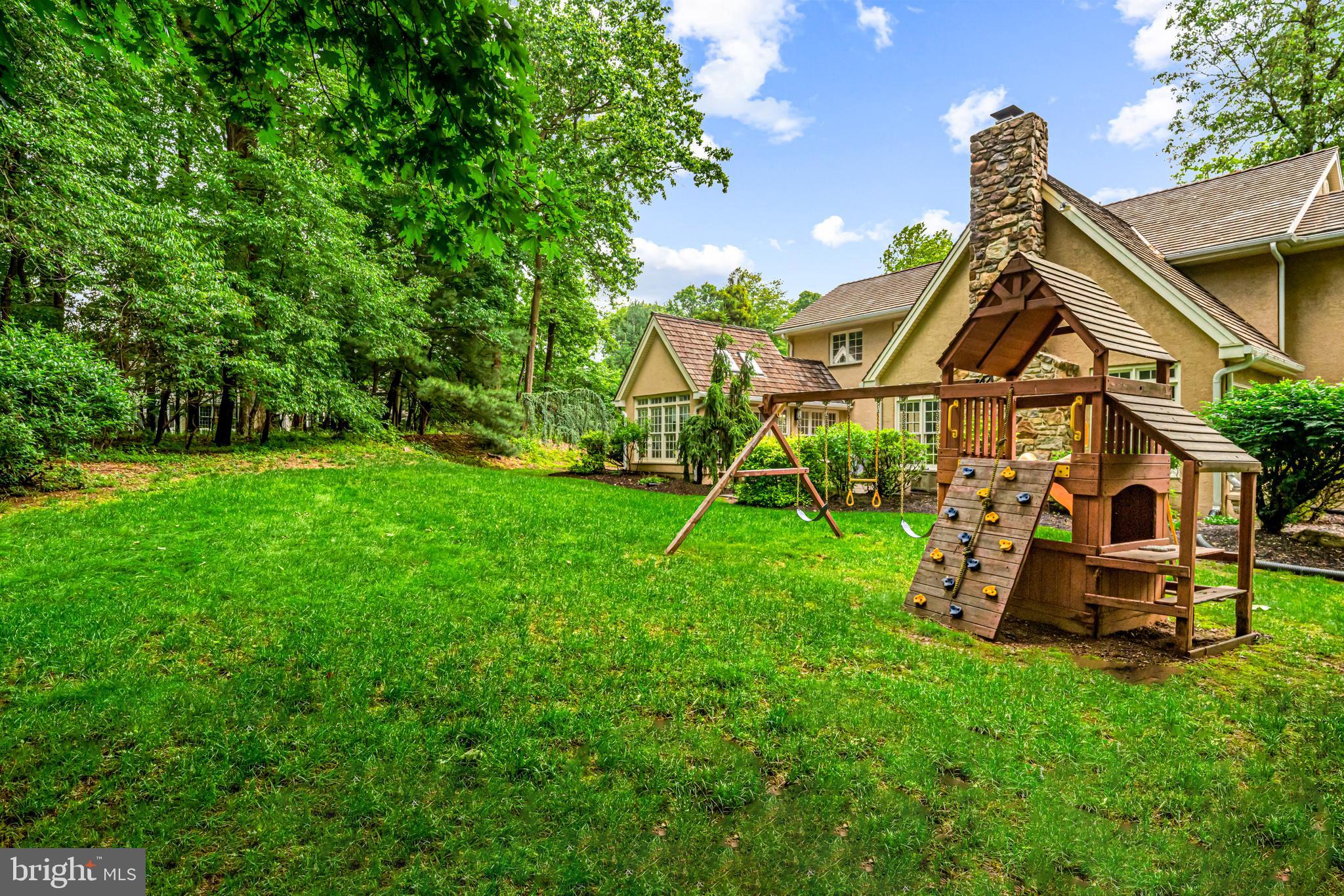 BRAMPTON CHASE - Residential