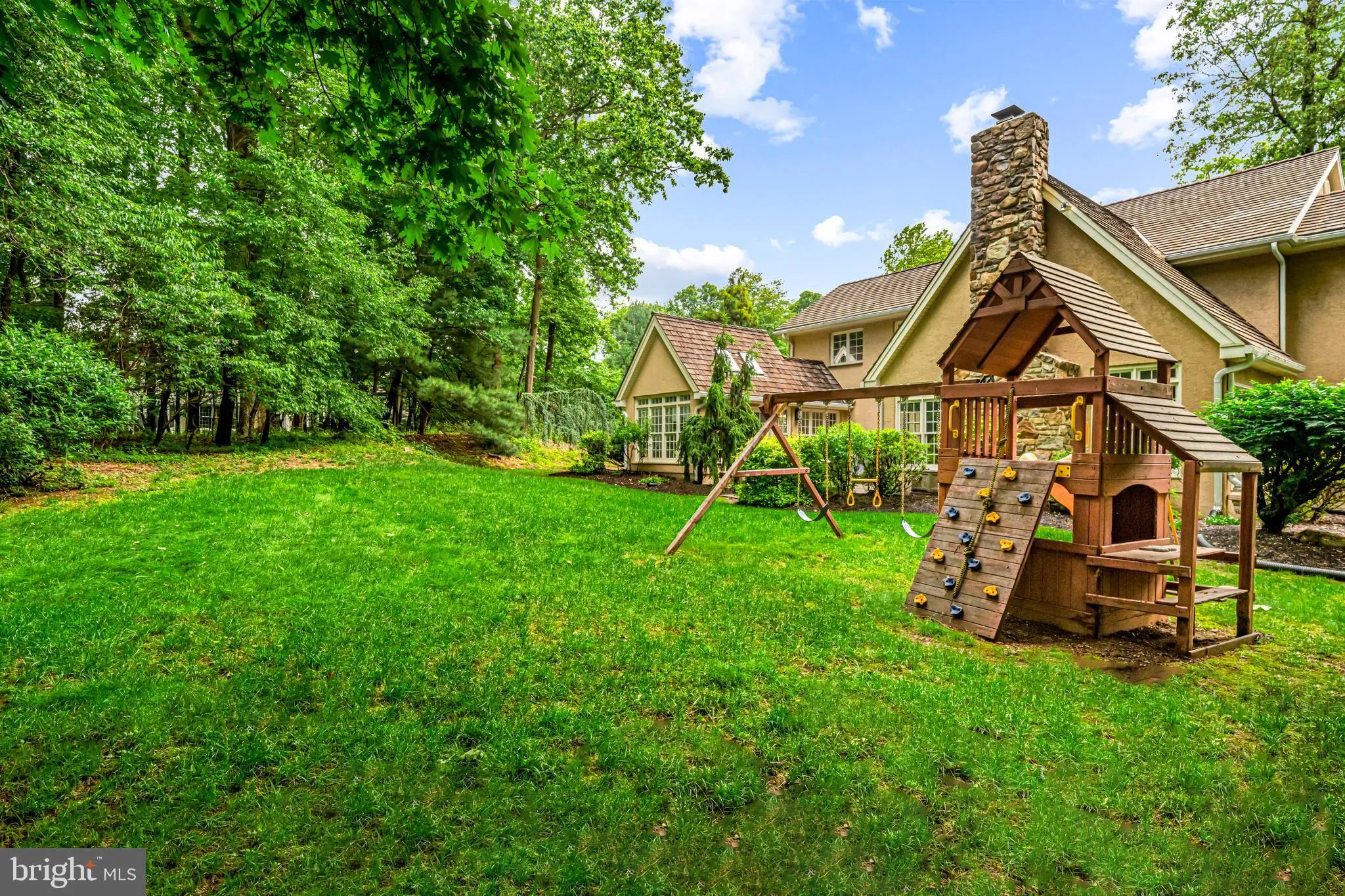 Malvern, Pennsylvania 19355, United States, 5 Bedrooms Bedrooms, ,4 BathroomsBathrooms,Residential,Active,103465