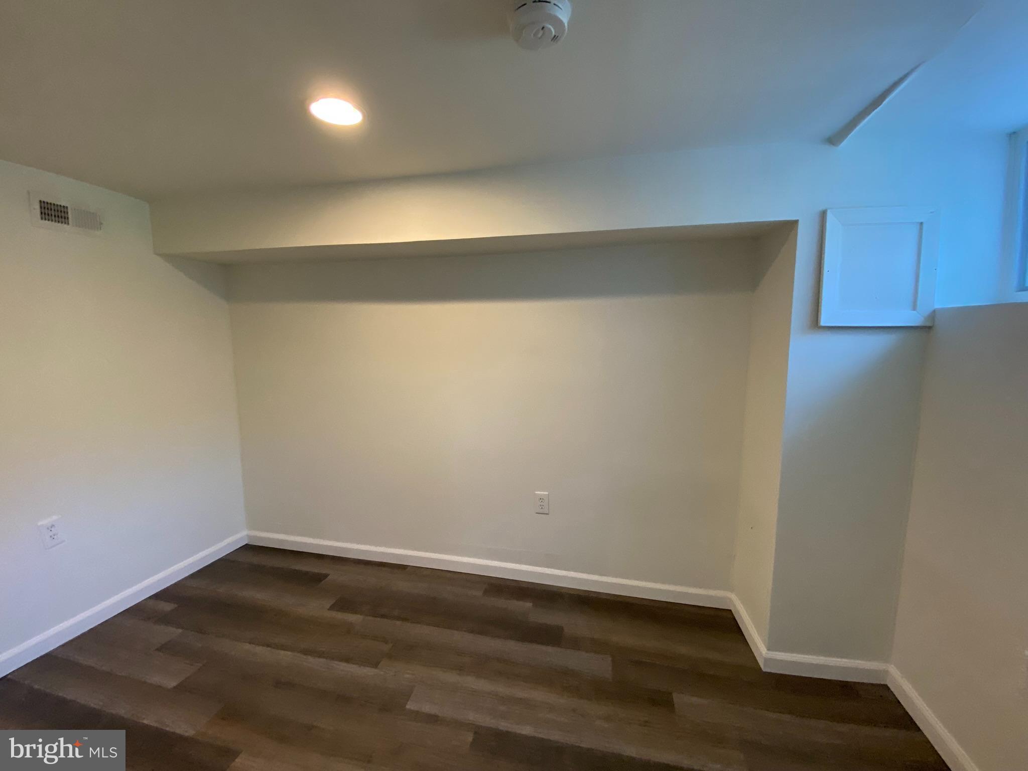 BIDDLE STREET - Residential Lease