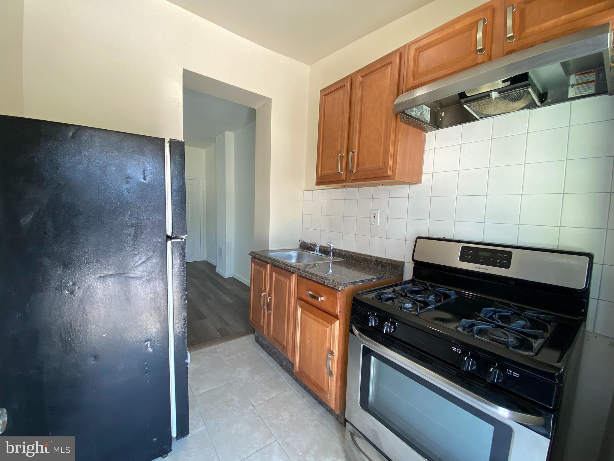 BIDDLE STREET - Residential Lease