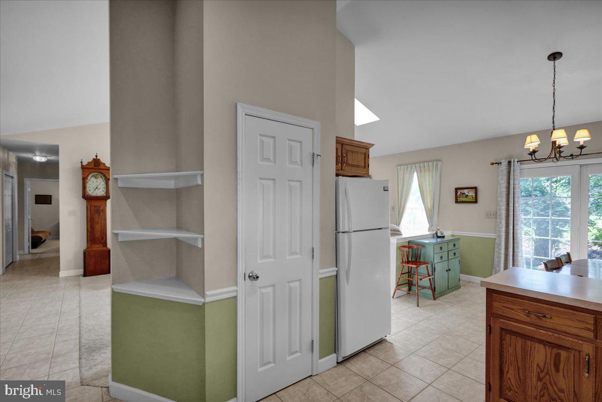 SHADOW RIDGE - Residential