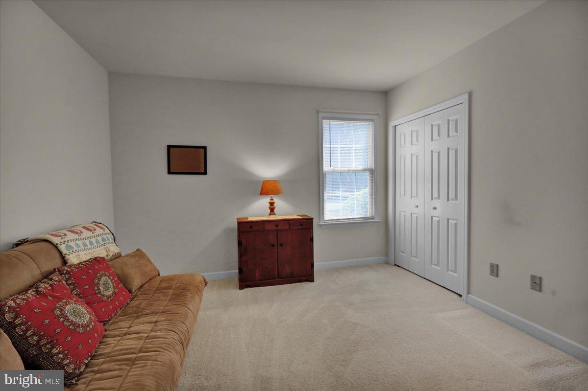 SHADOW RIDGE - Residential