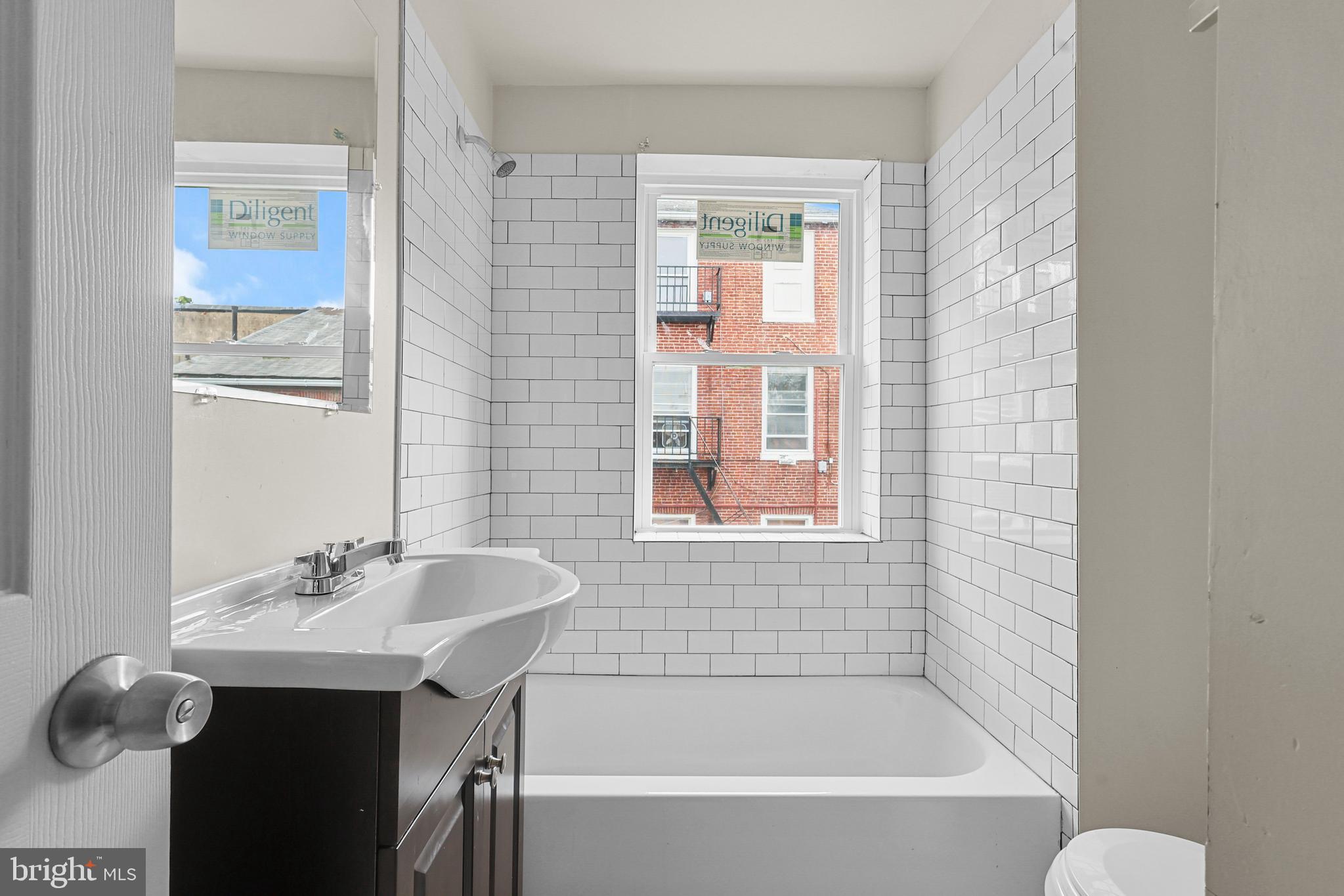 BROADWAY EAST - Residential Lease