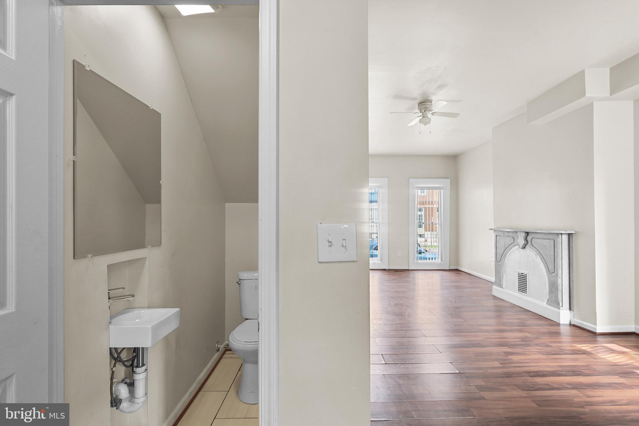 BROADWAY EAST - Residential Lease