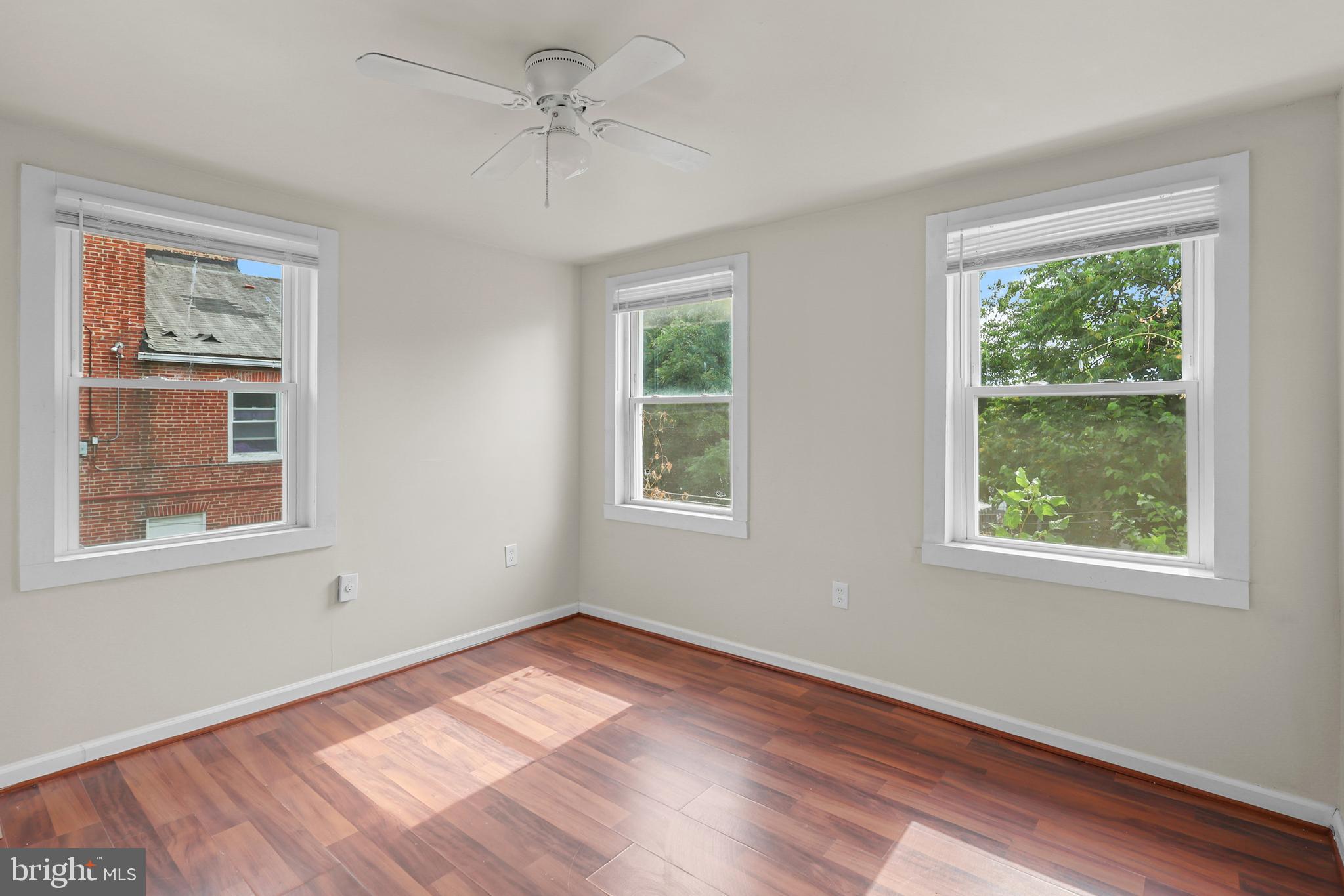 BROADWAY EAST - Residential Lease