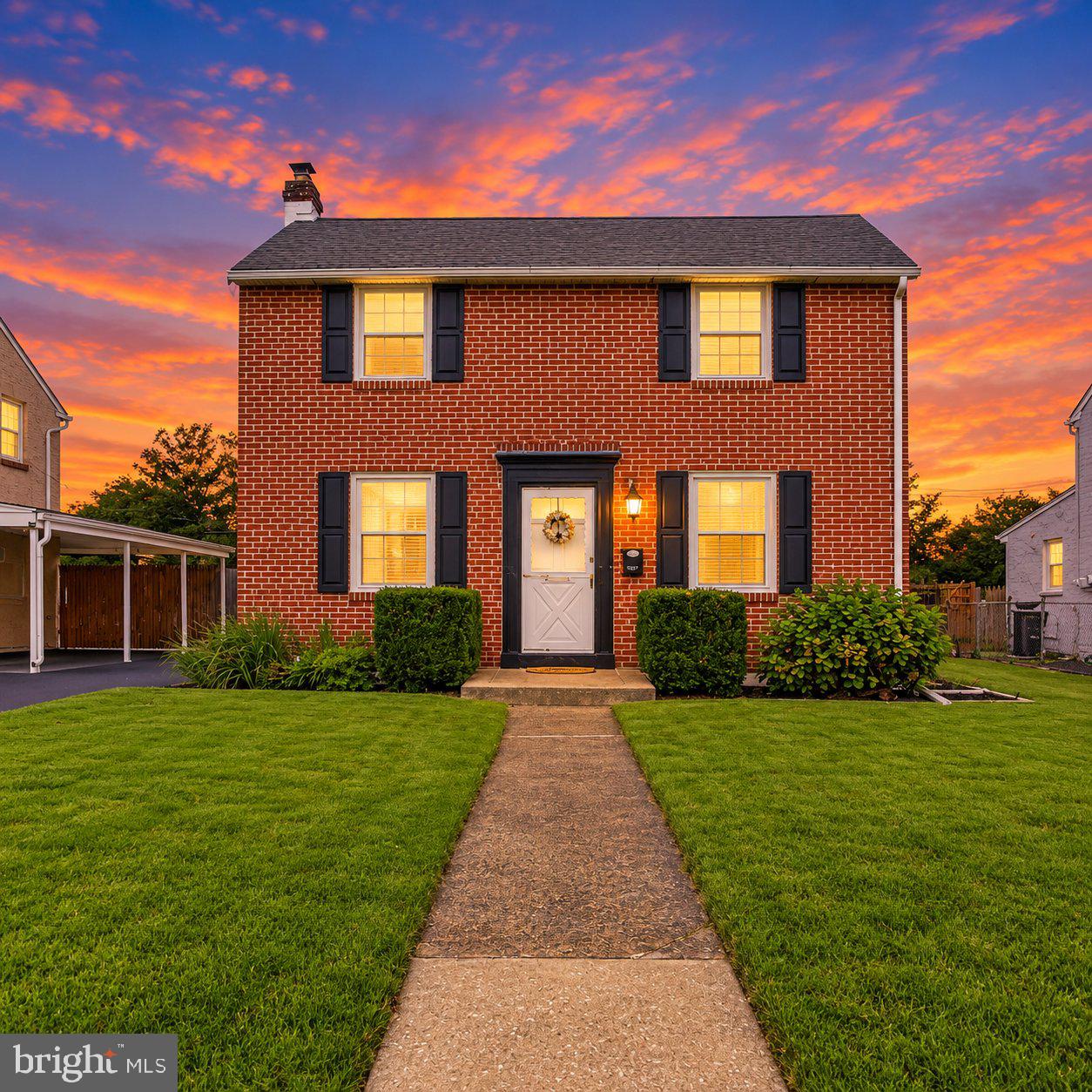 1027 EDGERTON ROAD
