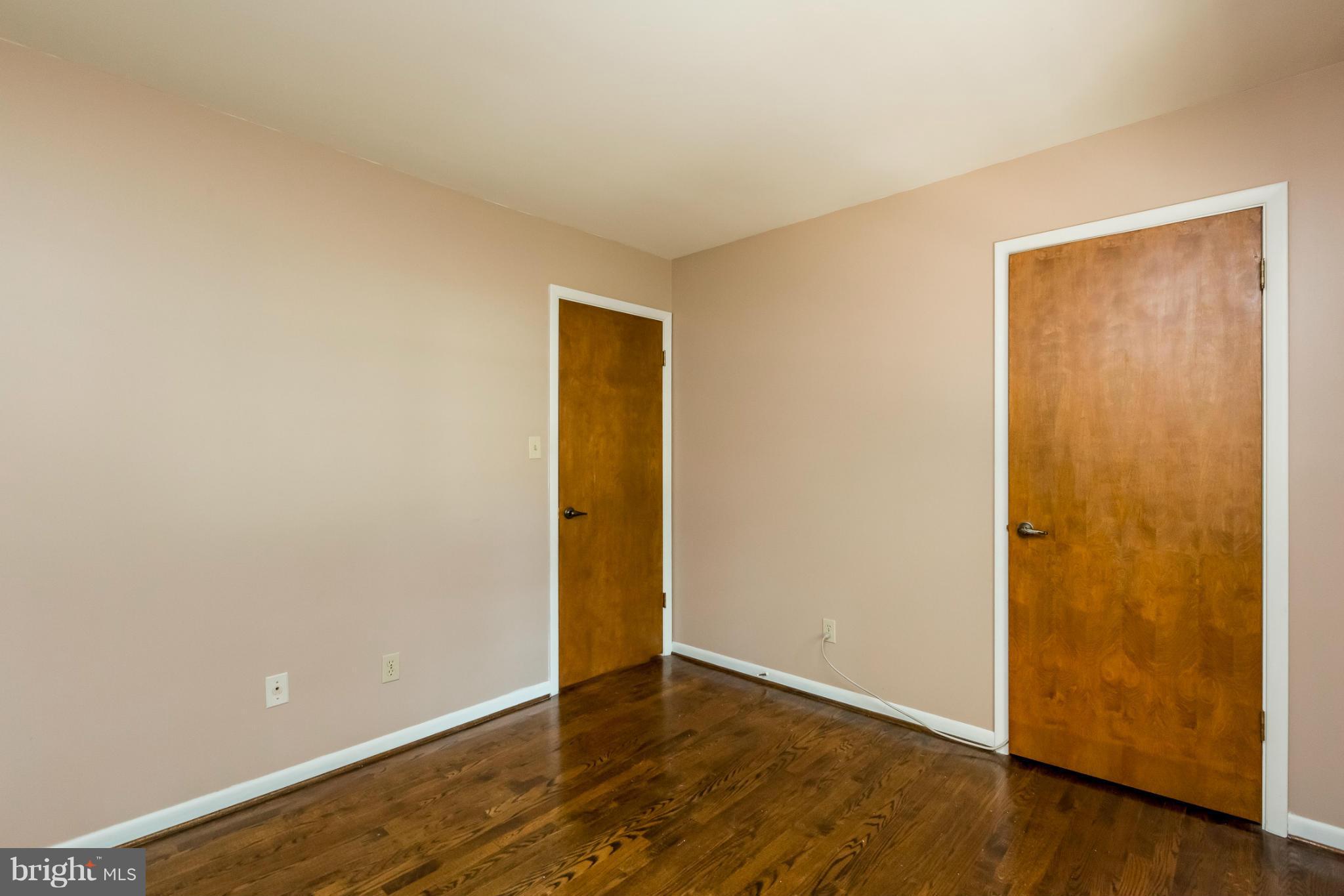 RED HILL - Residential