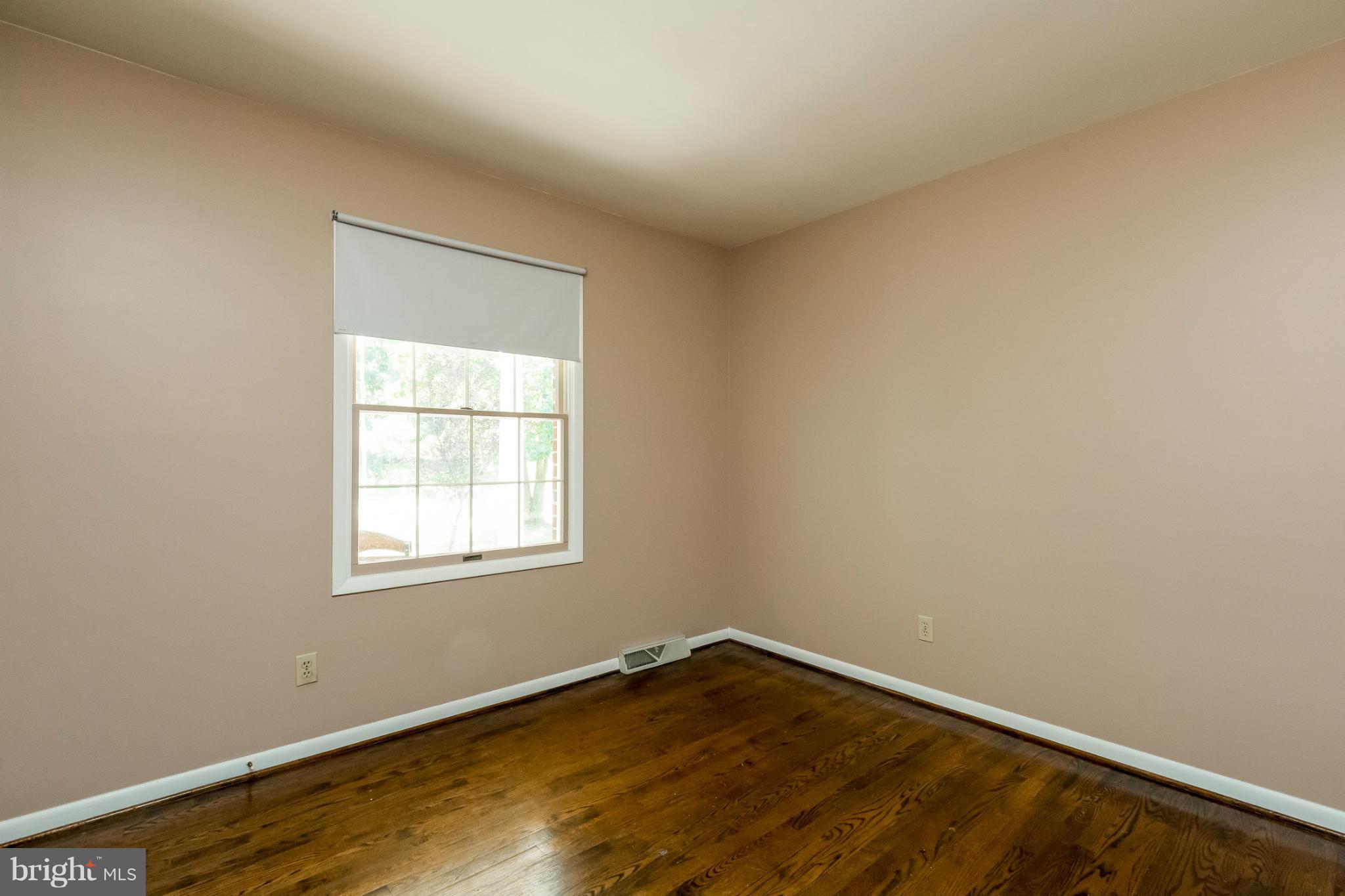 RED HILL - Residential