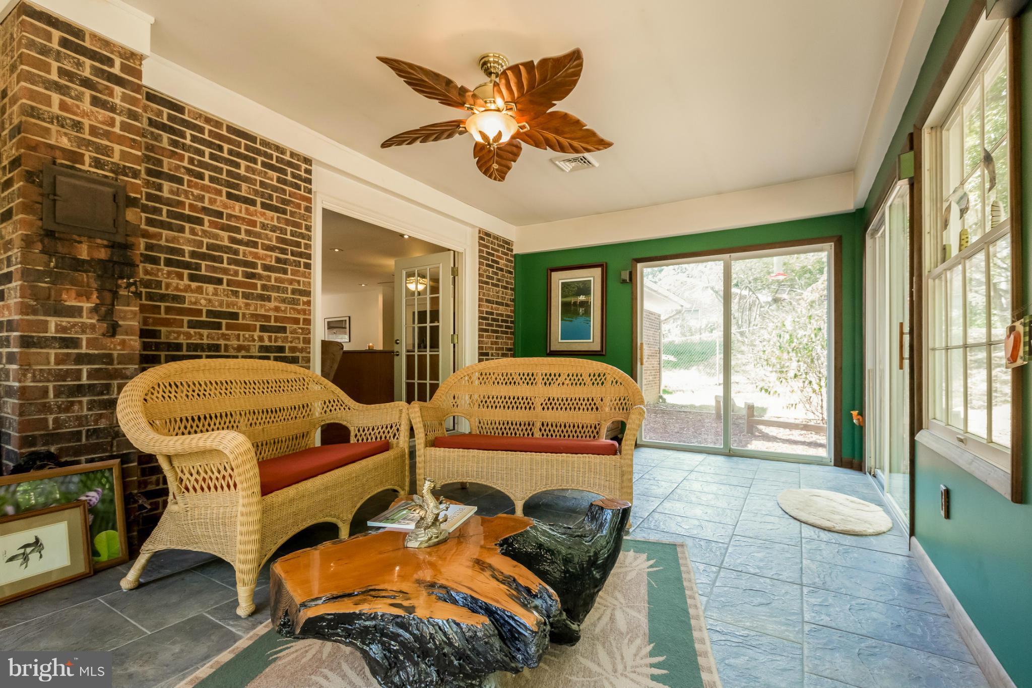 RED HILL - Residential