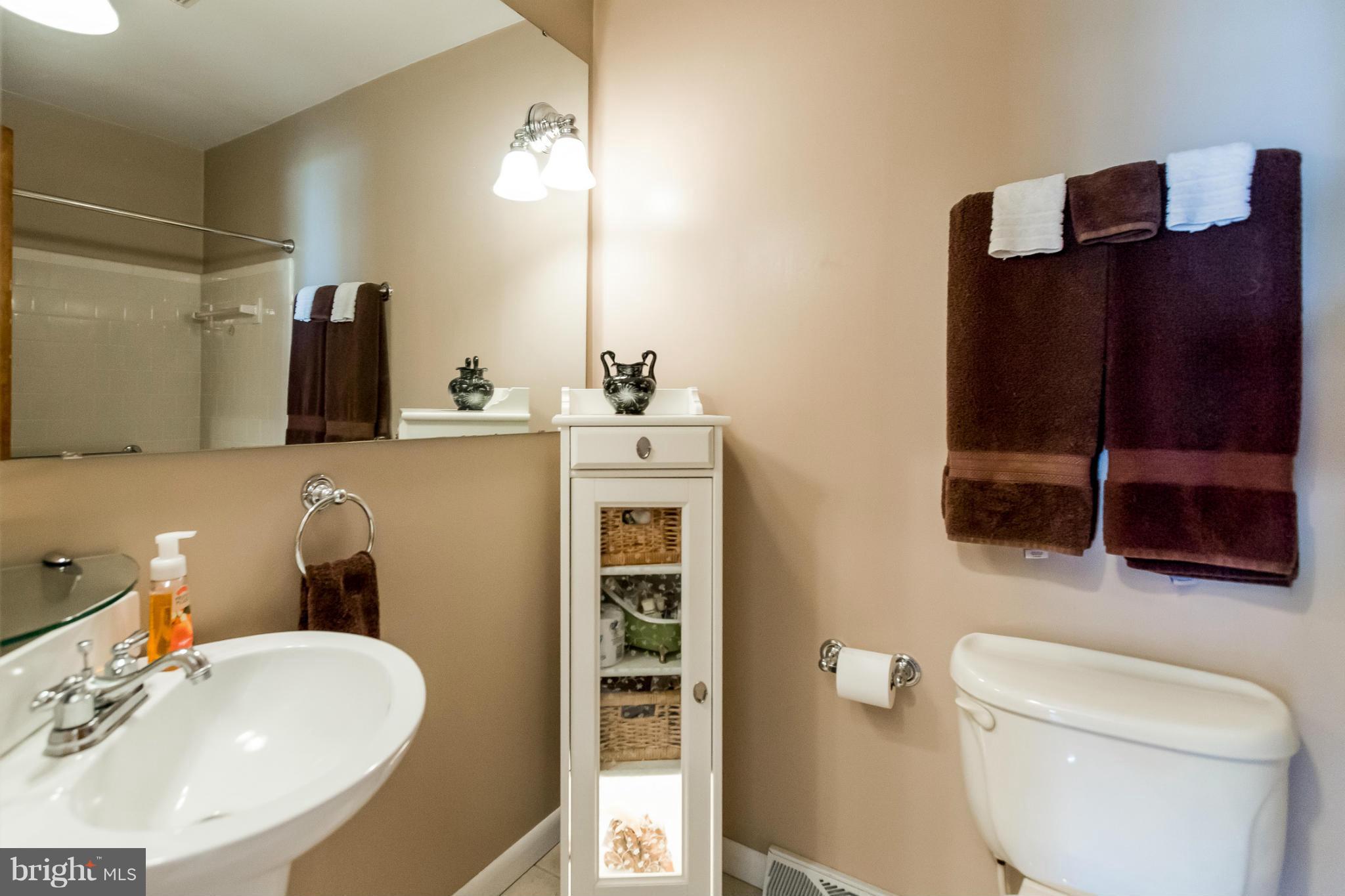 RED HILL - Residential