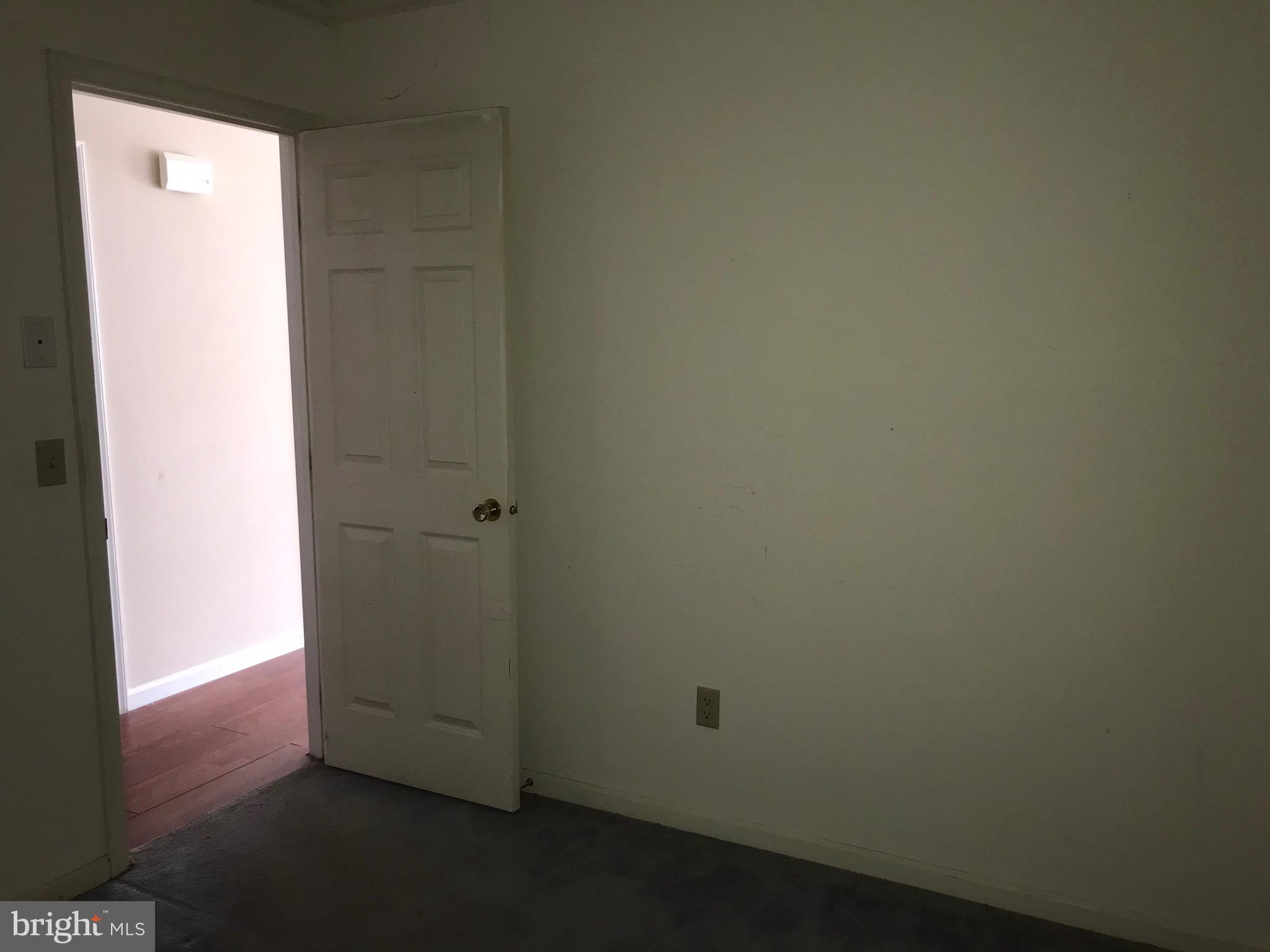 EASTON - Residential