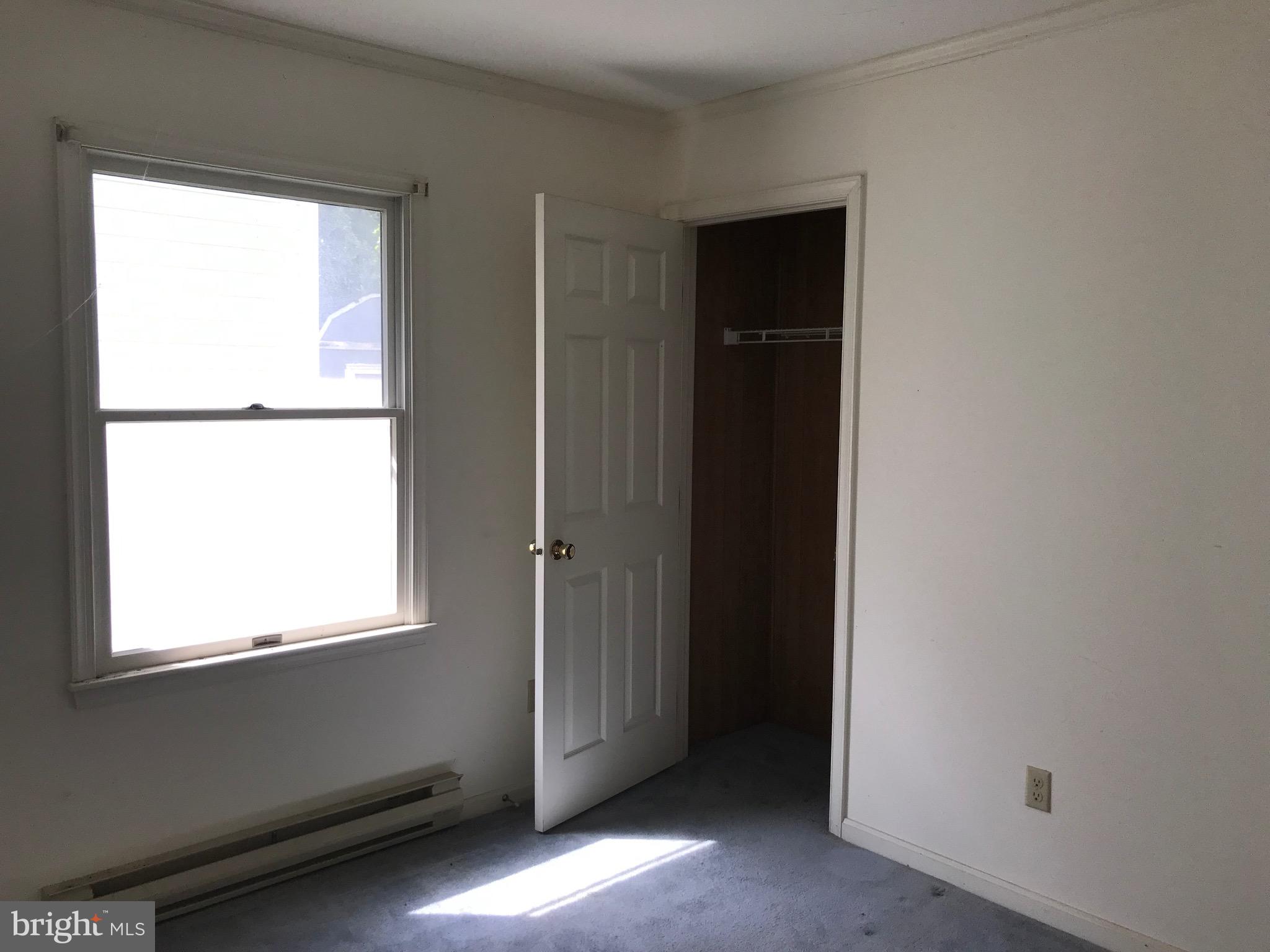 EASTON - Residential