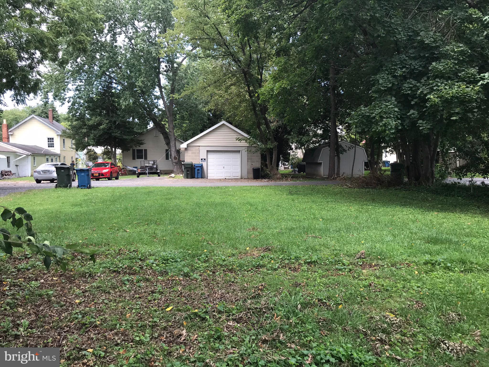 EASTON - Residential