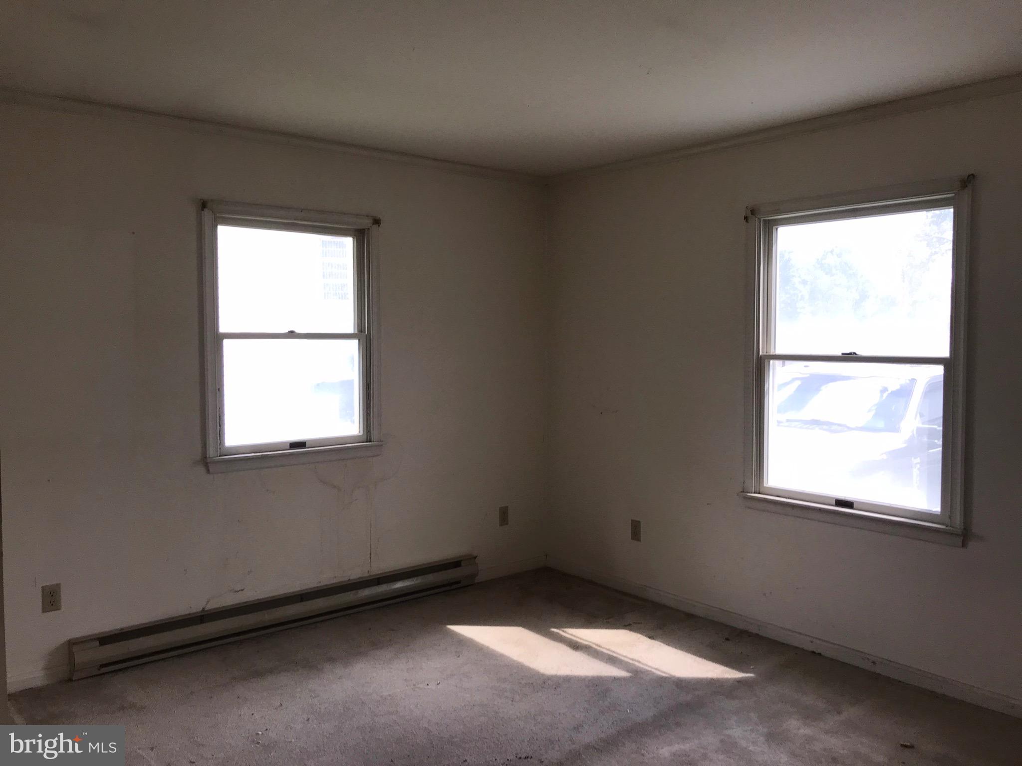 EASTON - Residential