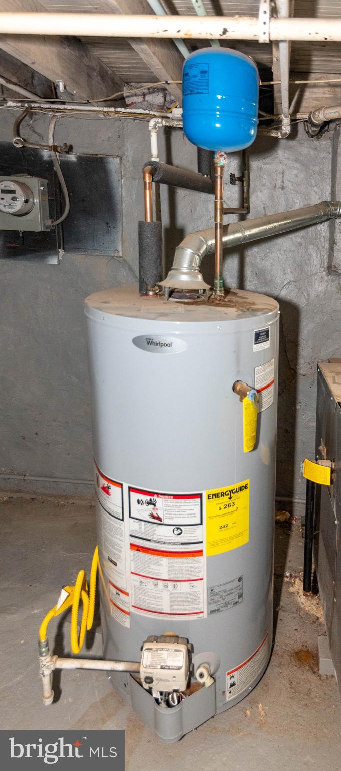 HAMPDEN HISTORIC DISTRICT - Residential