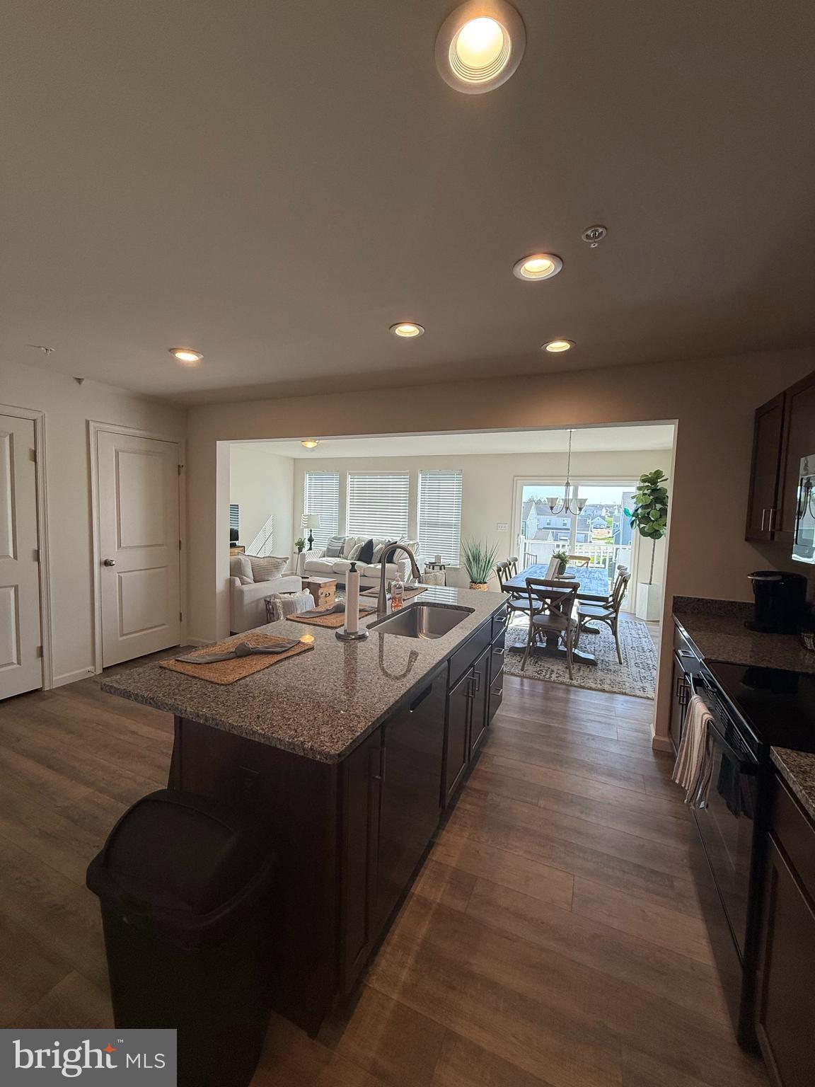 LOGAN GREENE - Residential