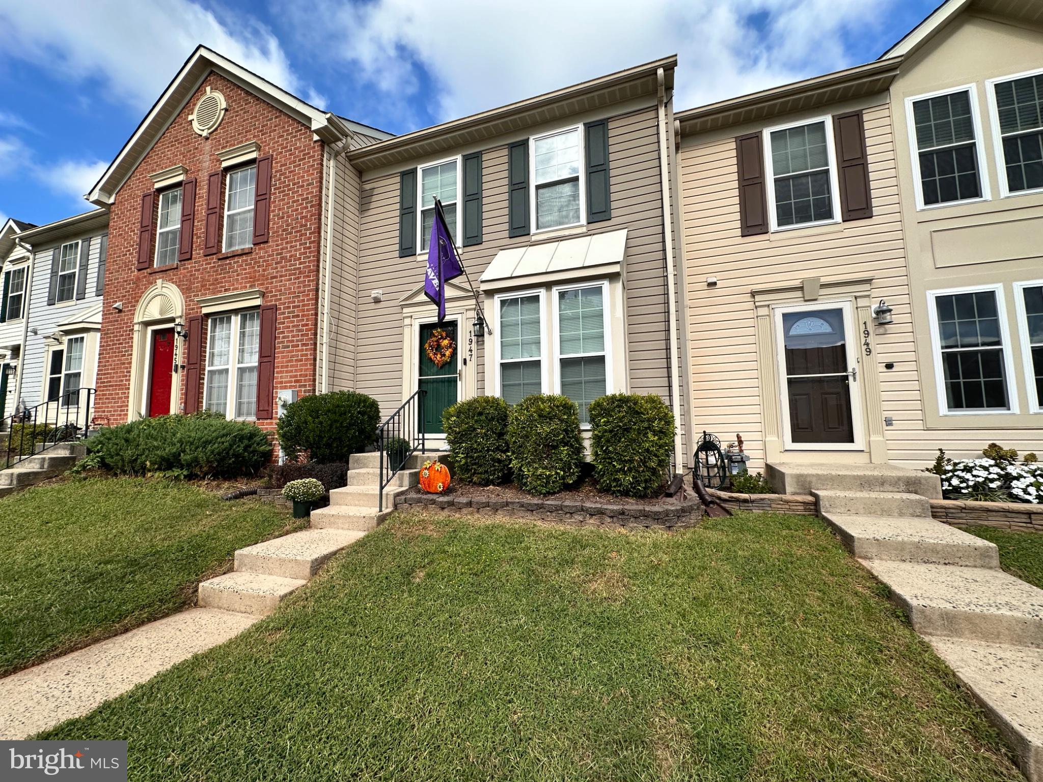 1947 LAUREL OAK DRIVE