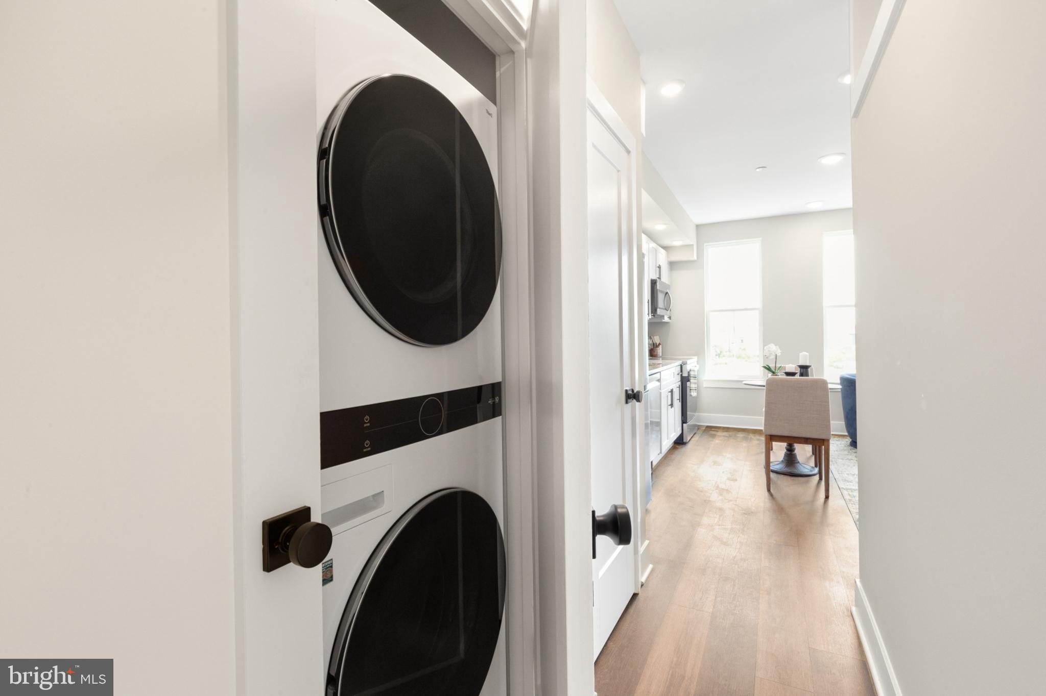 EAST KENSINGTON - Residential Lease