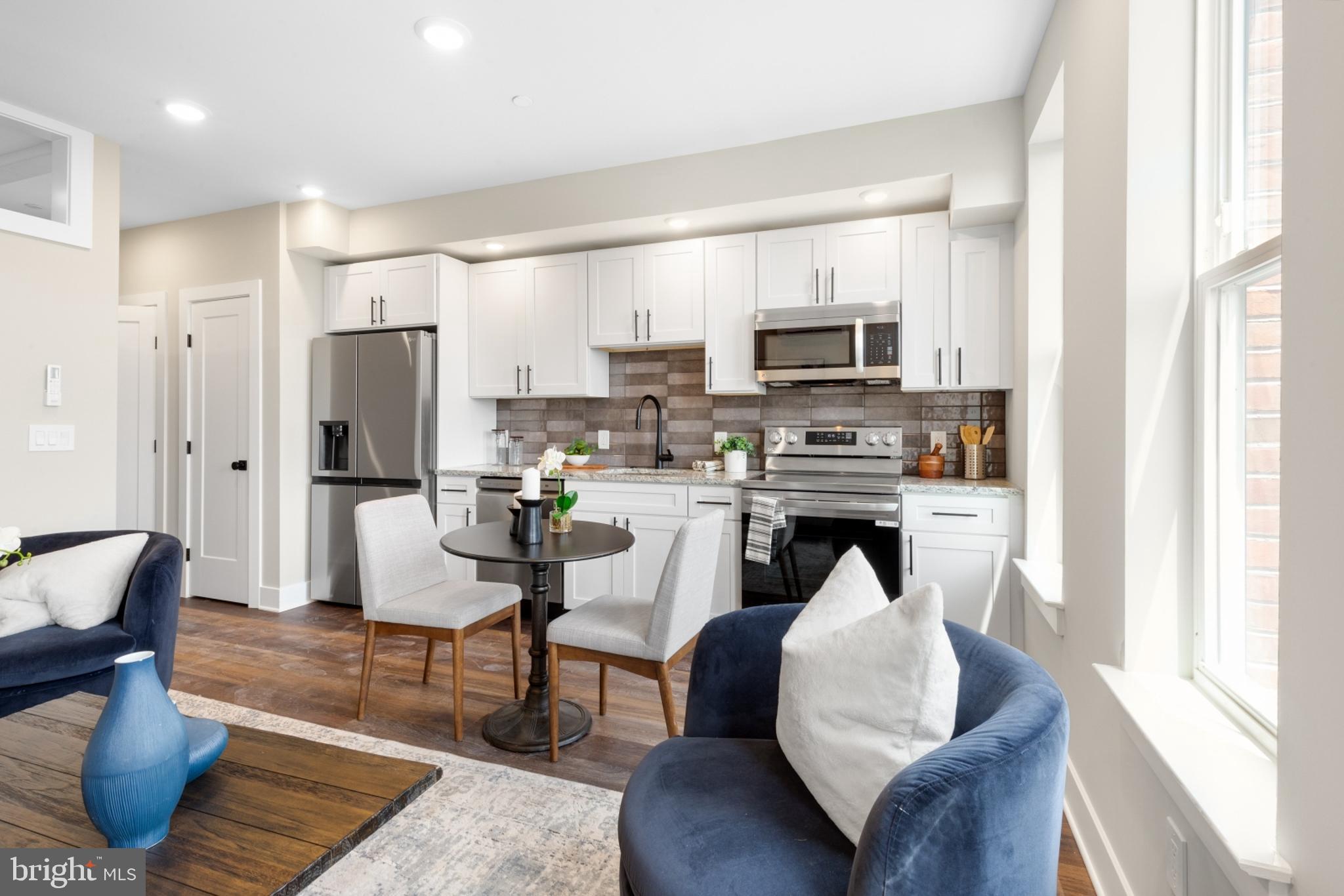 EAST KENSINGTON - Residential Lease