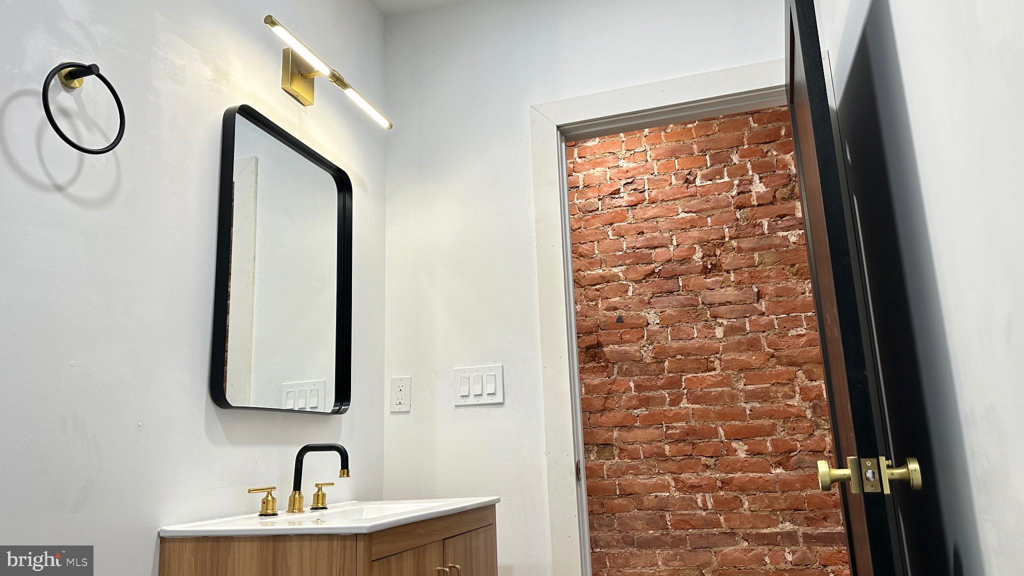 NICETOWN - Residential Lease