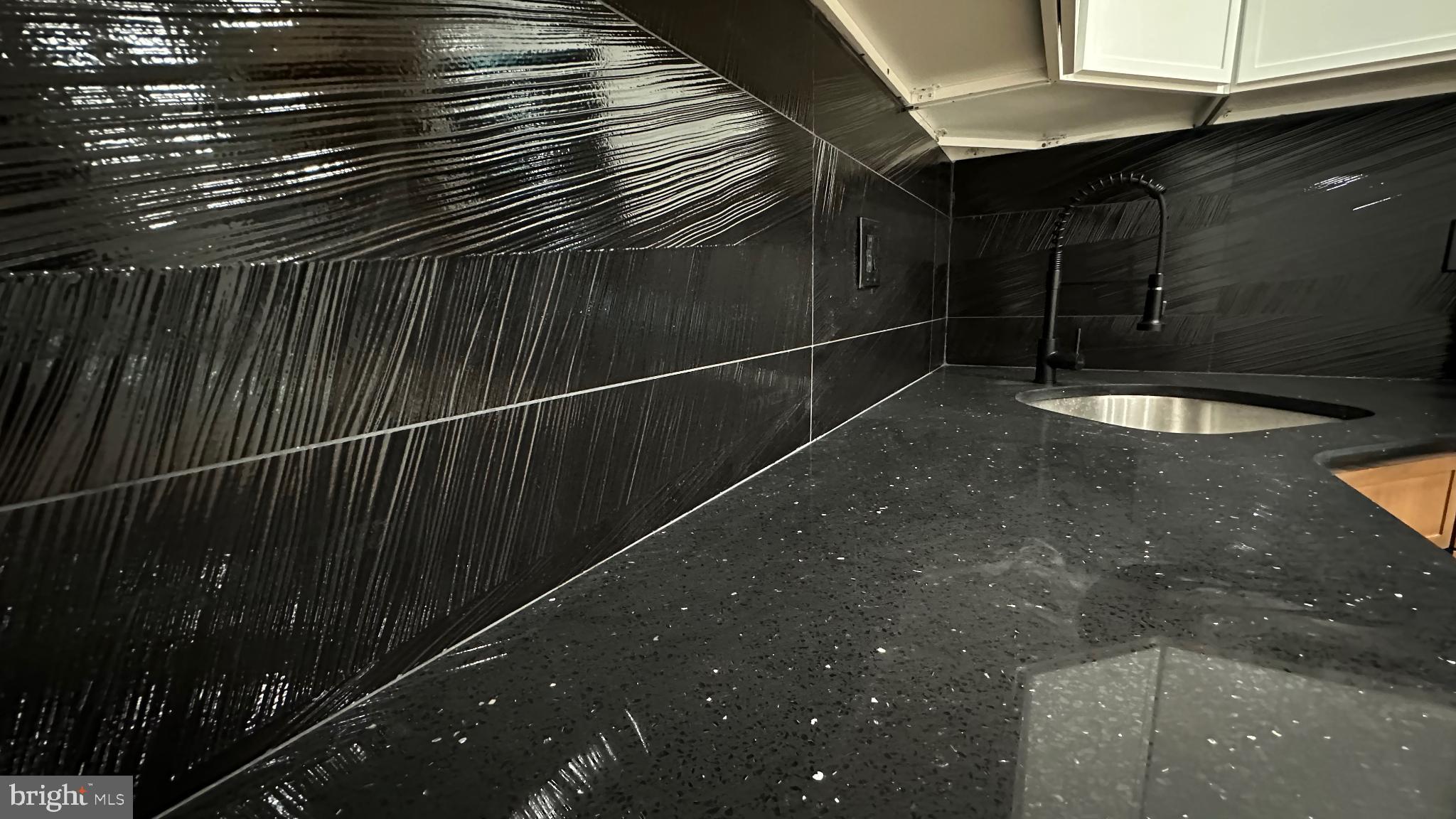 NICETOWN - Residential Lease